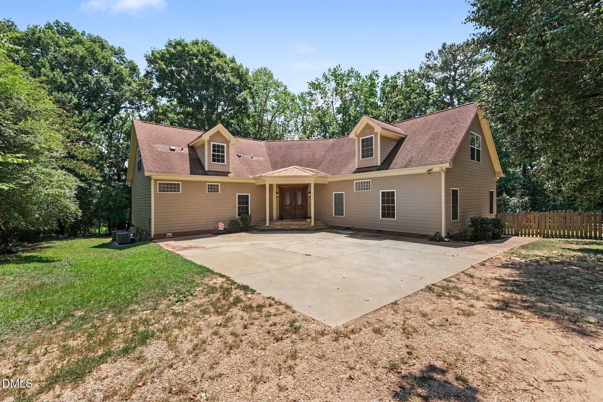 2700 Misty Glen Trail