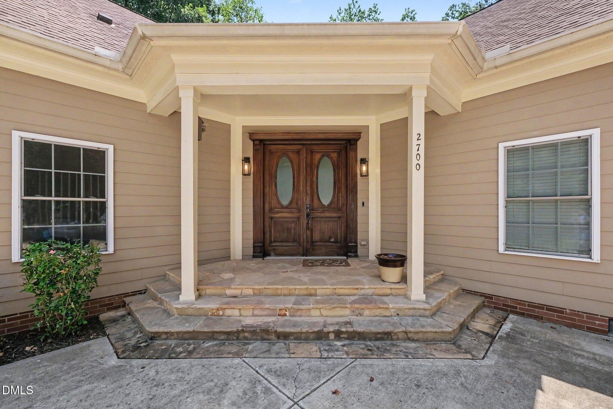 2700 Misty Glen Trail