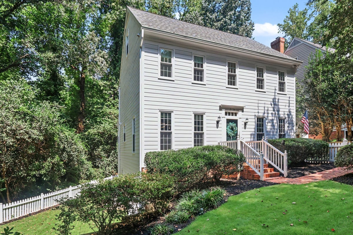 2536 Ashley Court