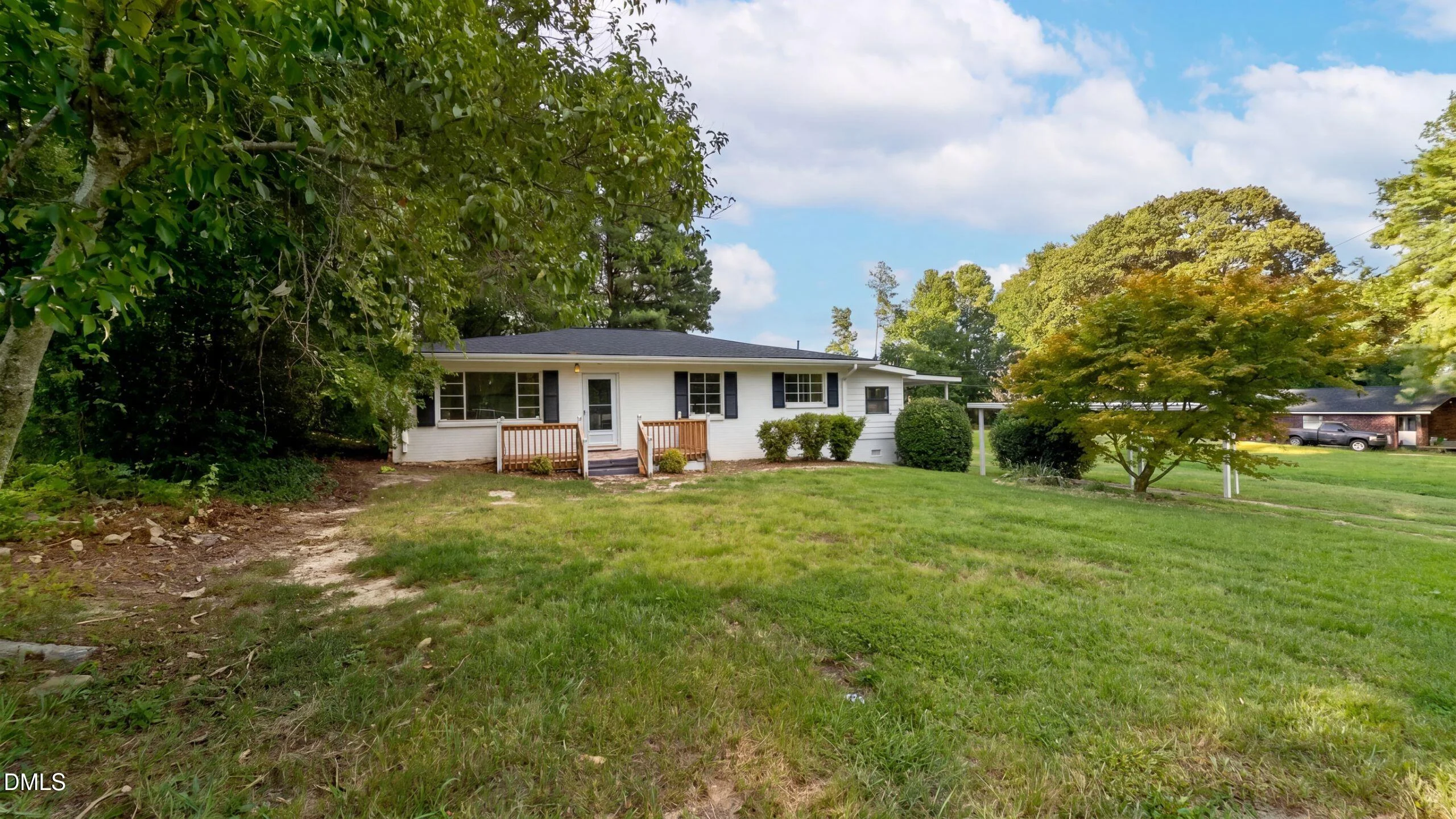 220 Poplar Street