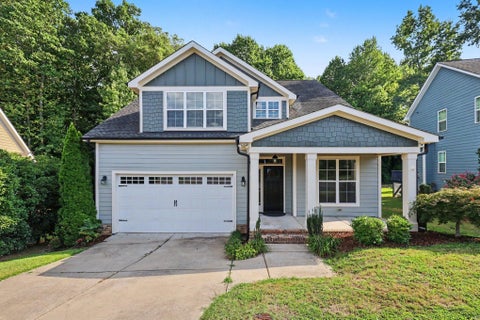 Photo of 1508 Lake Glen Drive, Fuquay Varina, NC 27526 (MLS # 10188594)