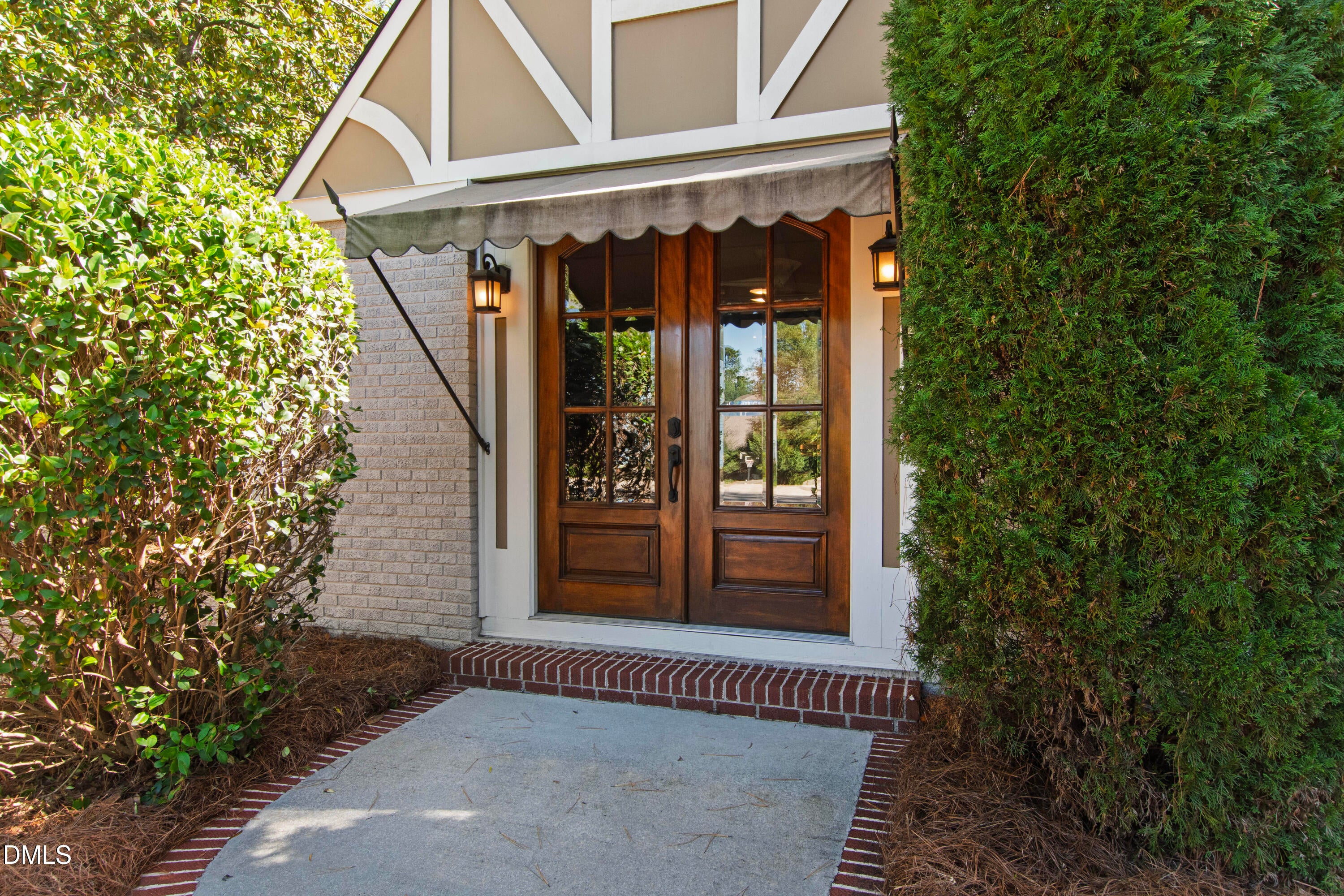 3712 Bellevue Road