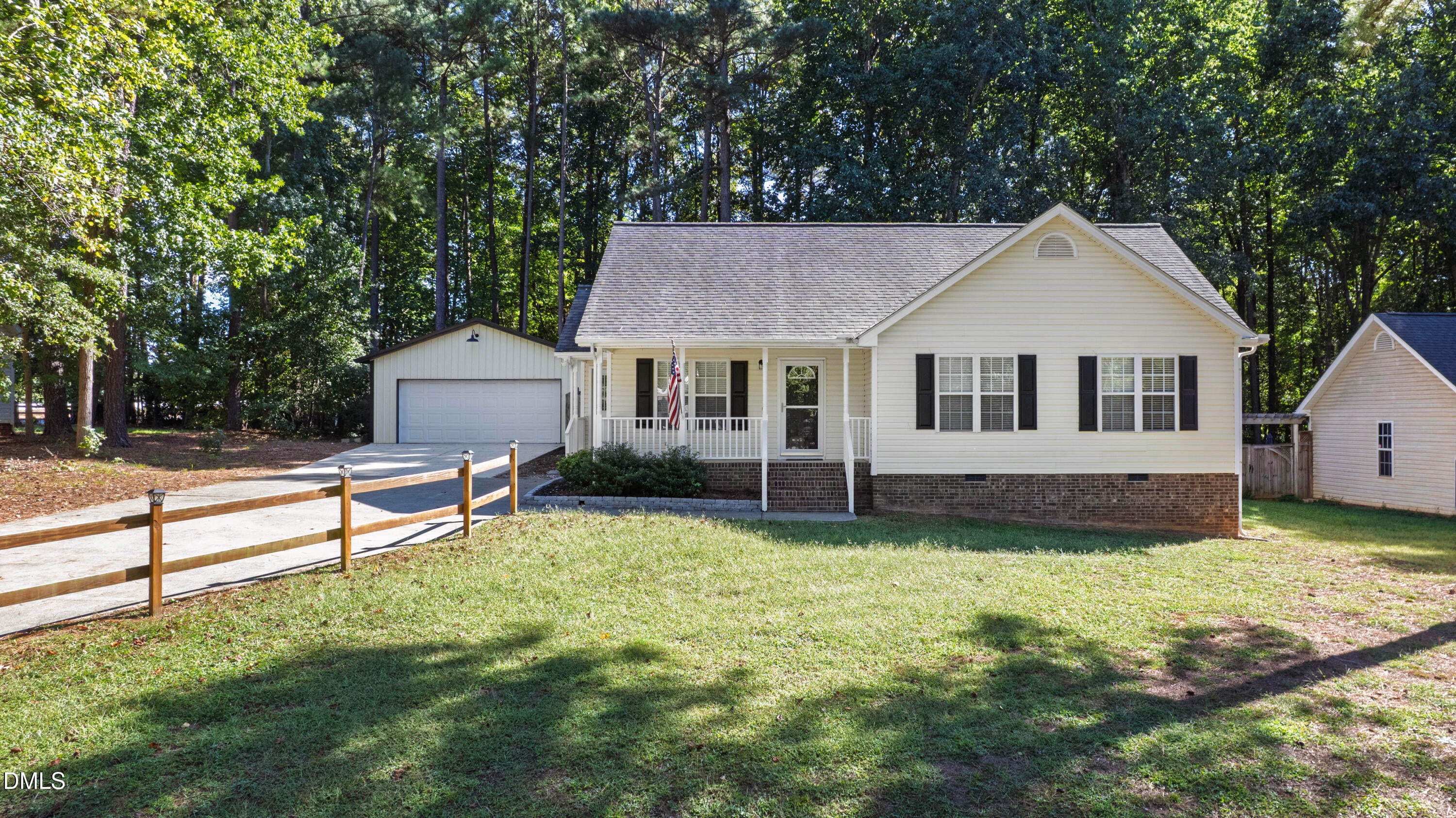 25 Beaver Ridge Drive