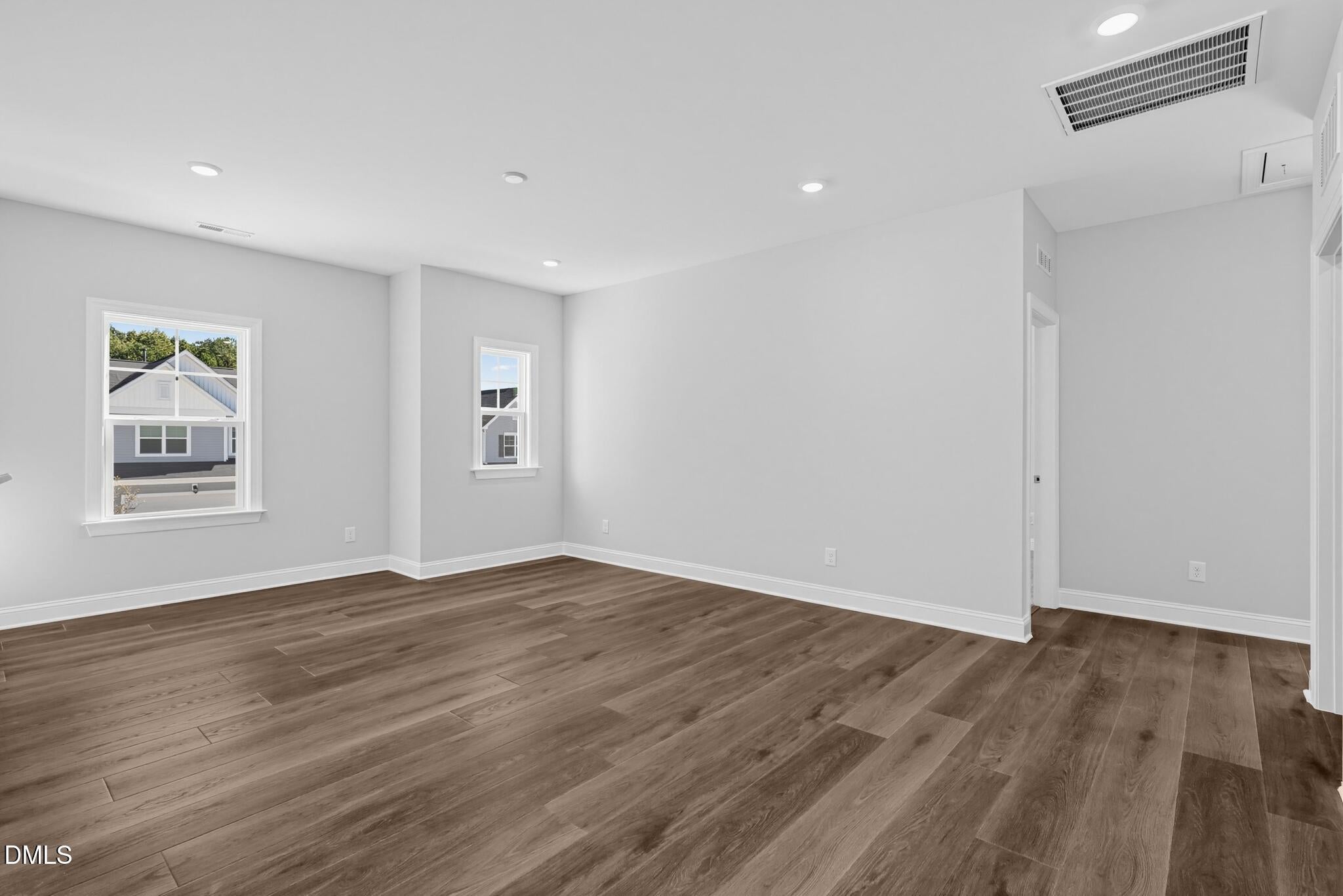 1109 Constellation Circle