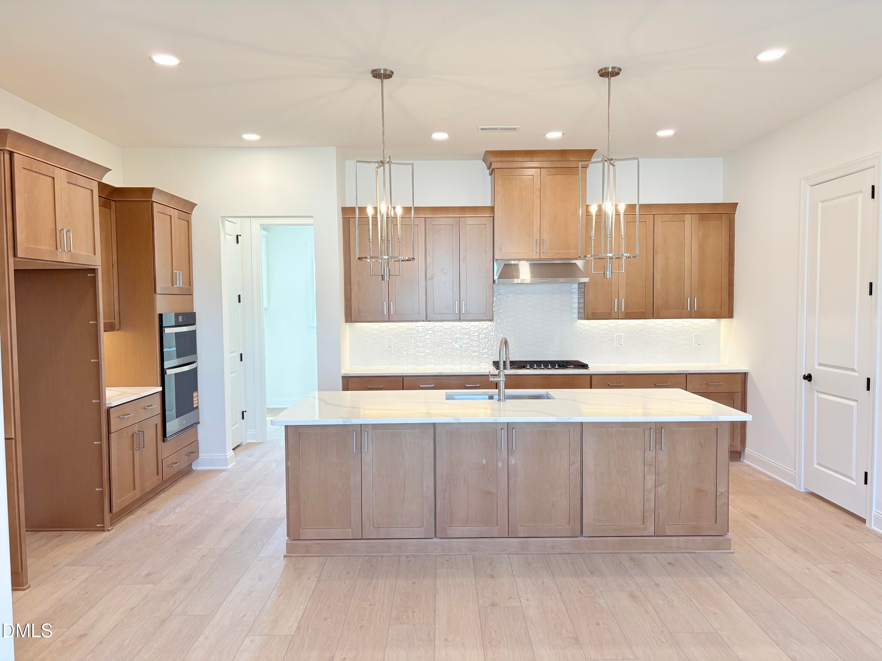 2428 Broomhall Lane 212