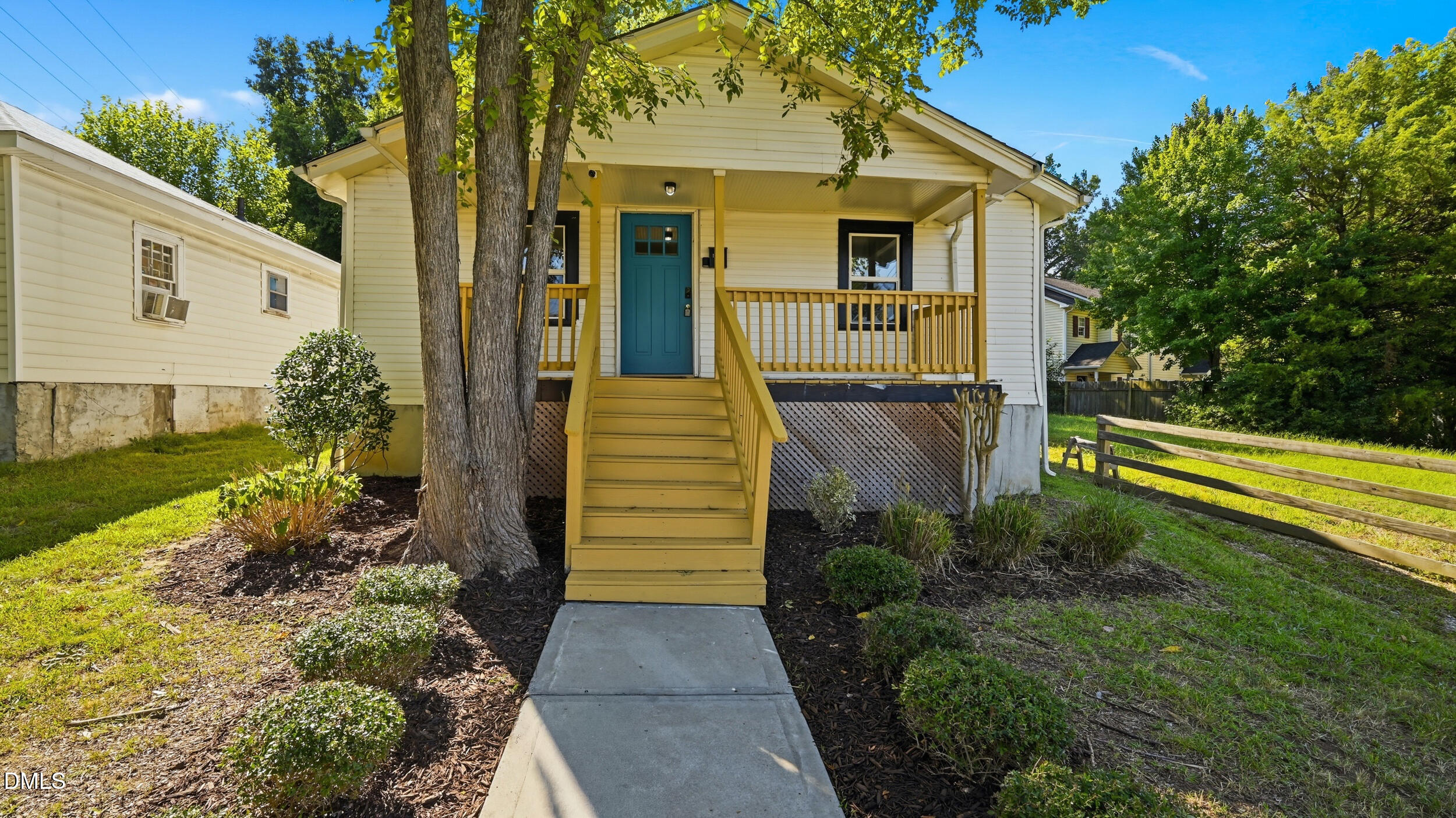 1208 Drew Street