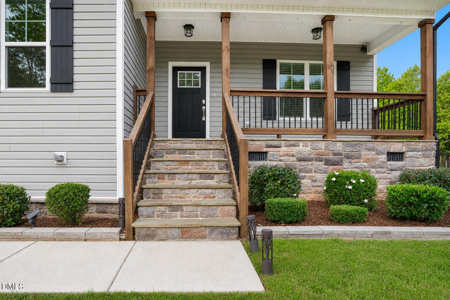 810 Mulberry Road
