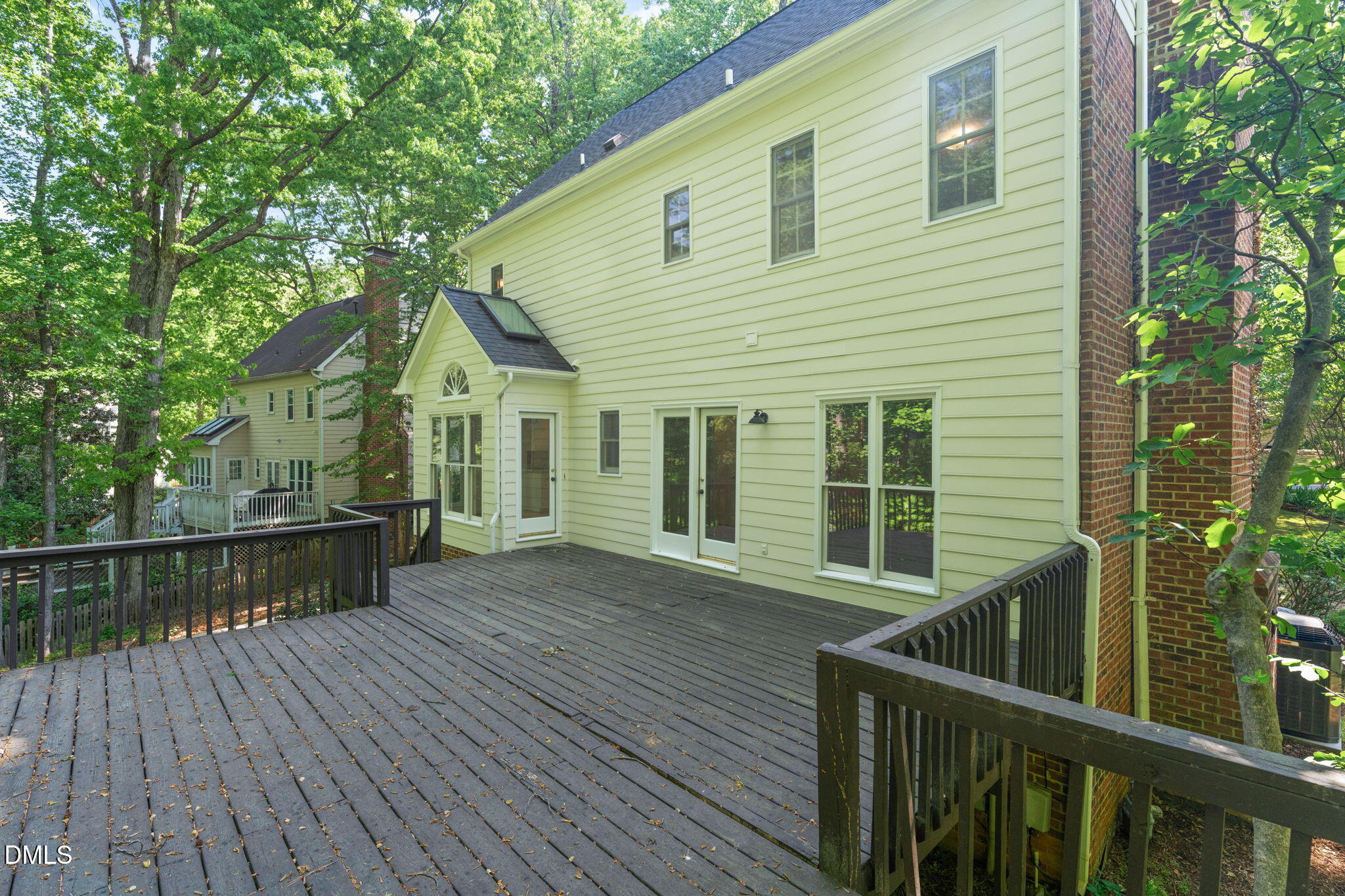 107 Thornewood Drive