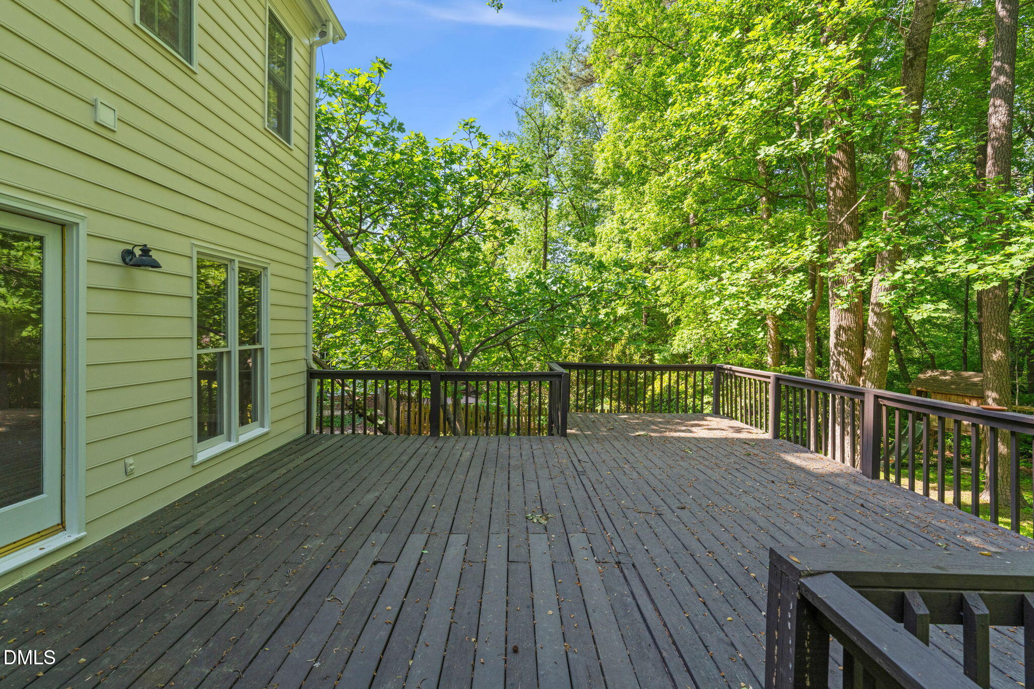 107 Thornewood Drive