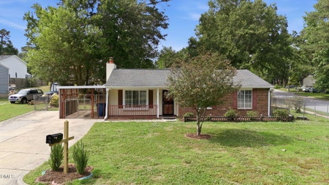 Photo of 3909 Old Creek Court, Raleigh, NC 27604 (MLS # 10172209)
