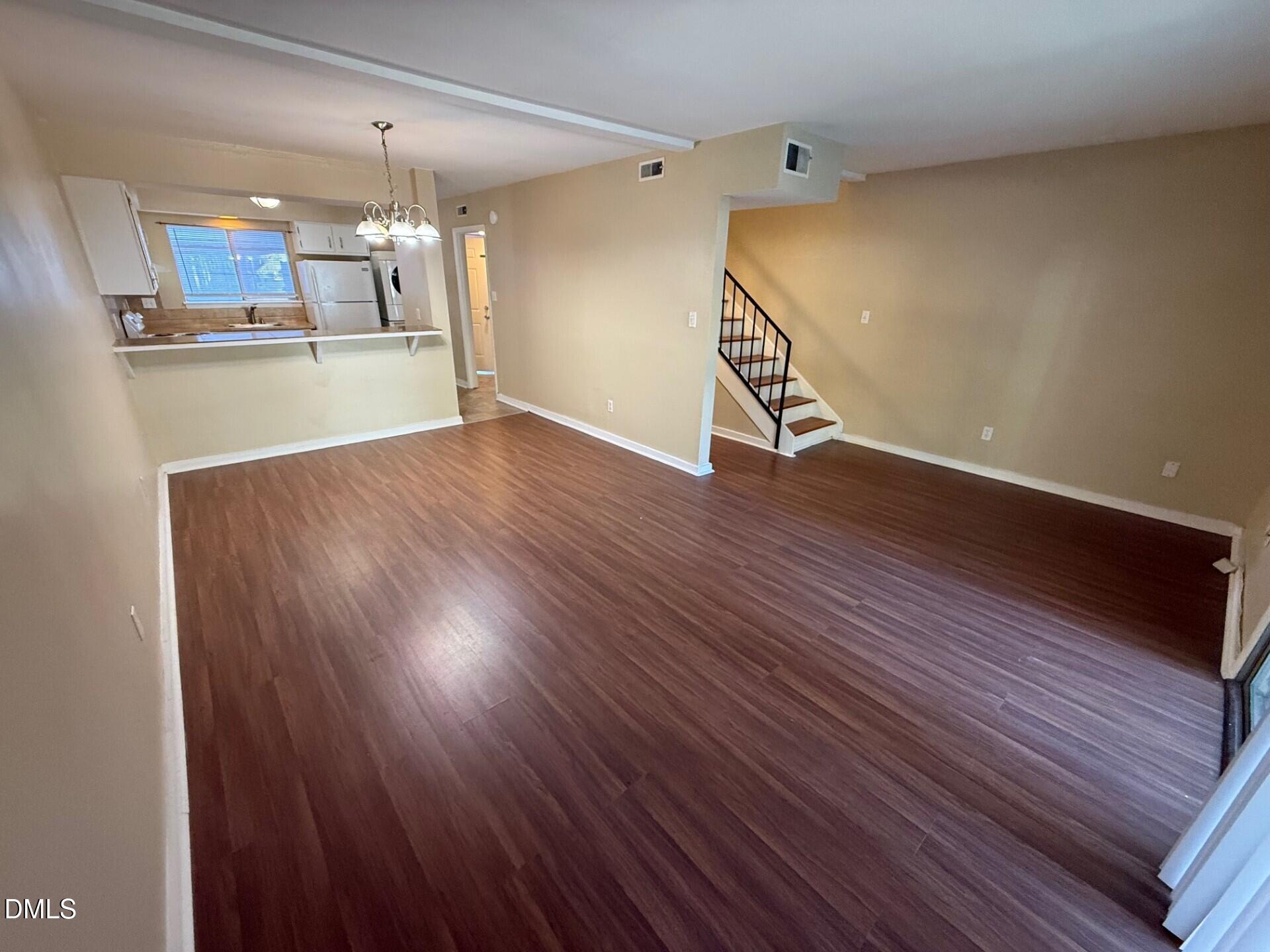 7106 Longstreet Drive