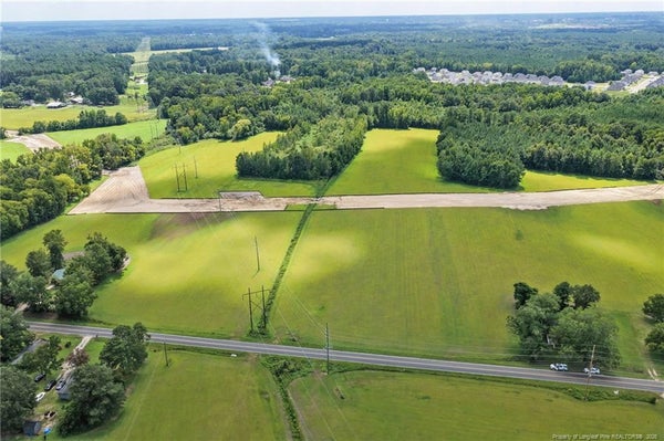 2142 UNDERWOOD RD, FAYETTEVILLE, NC 28312 - Image 5b6aa6de46ace85c392dceeffdb64ab1/2190807134