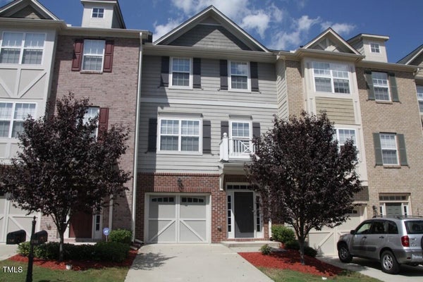 248 LINDEN PARK LN, CARY, NC 27519 - Image 5b6fcdb156f5e2edb109e2a05c9386be/341787255