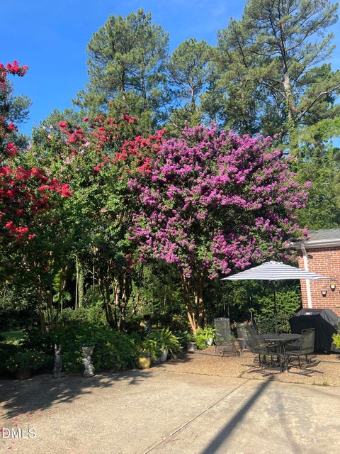 Photo of 1014 Country Ridge Drive, Raleigh, NC 27609 (MLS # 10191211)