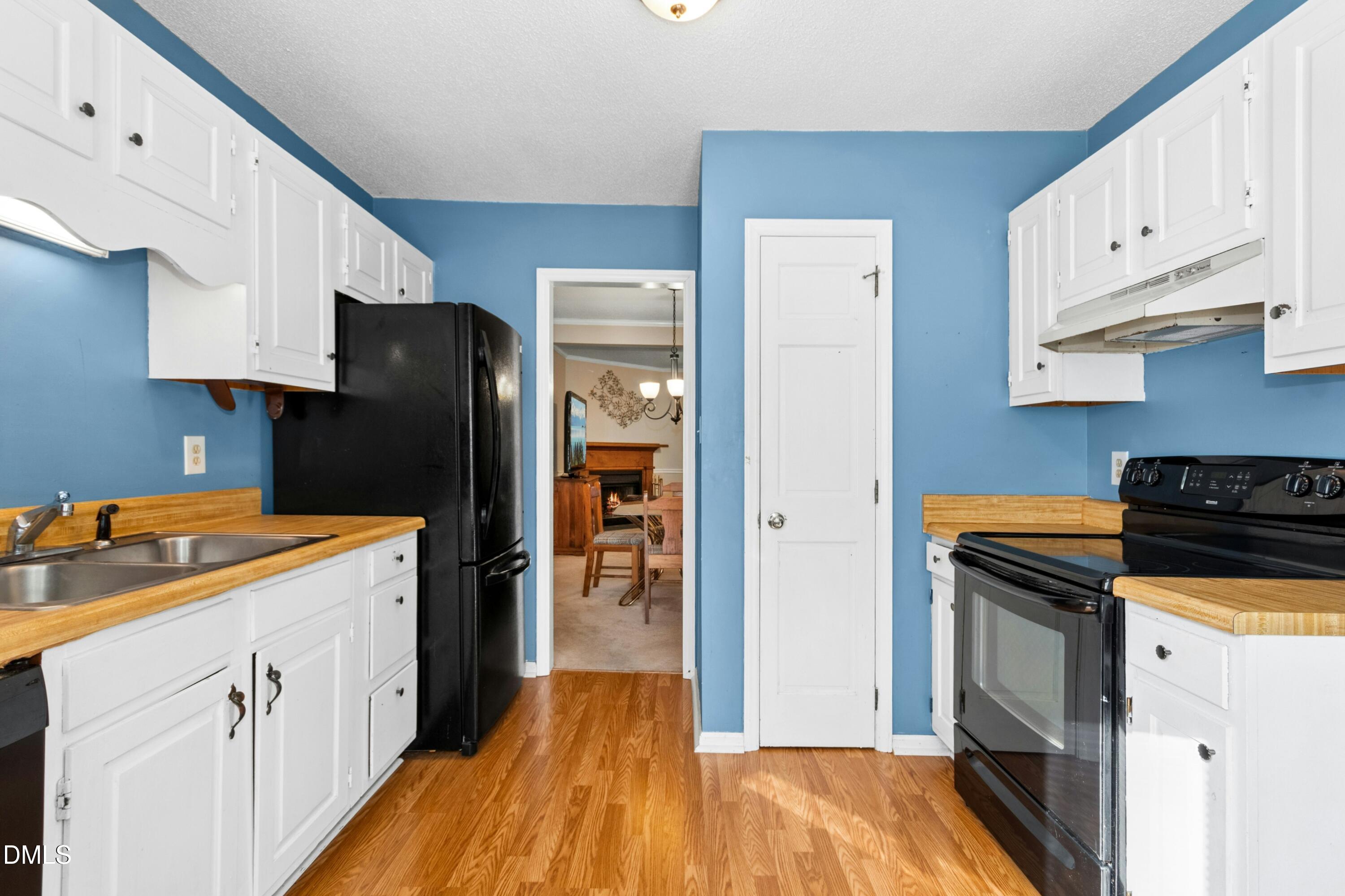 6625 English Ivy Lane
