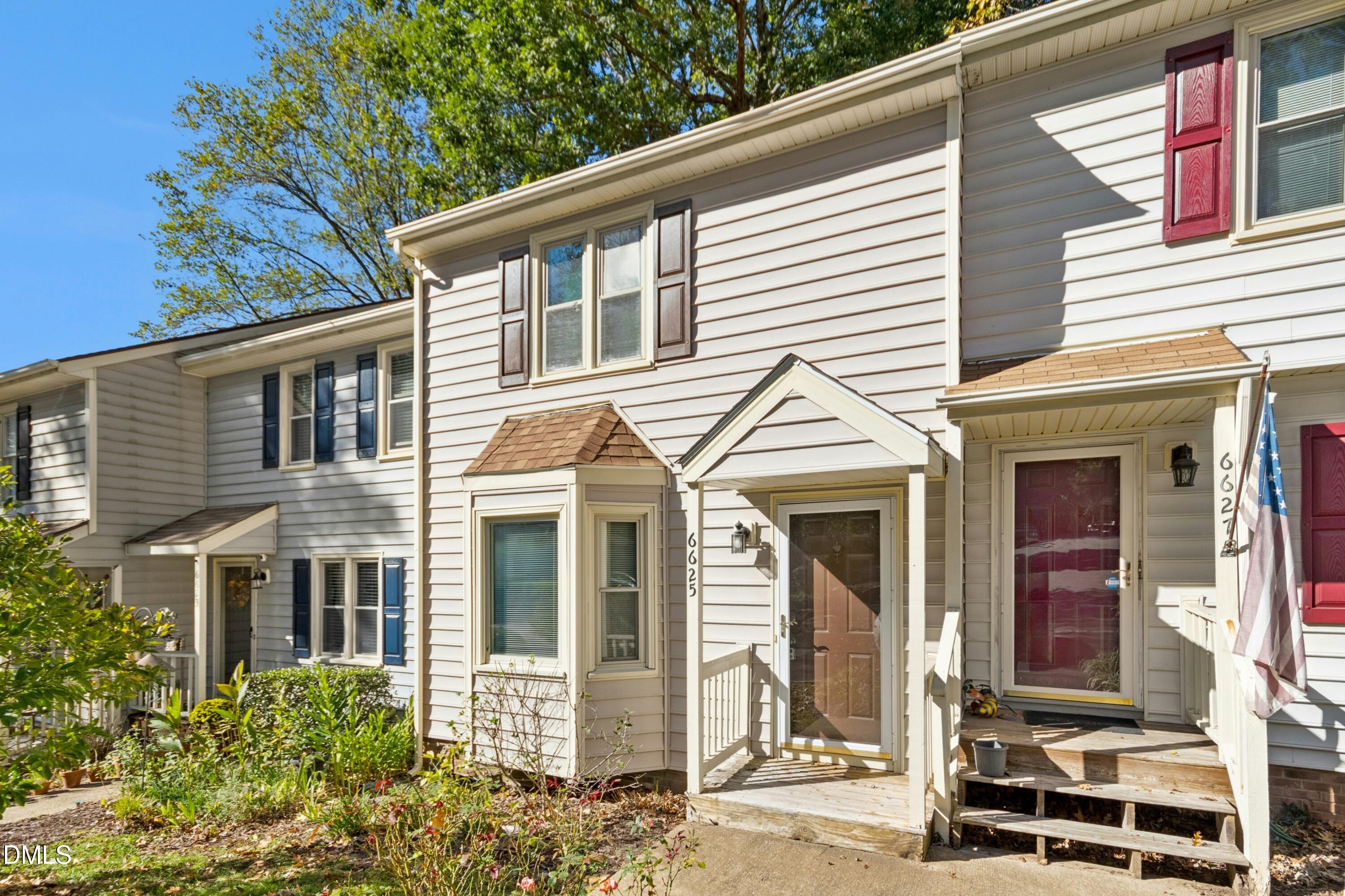 6625 English Ivy Lane