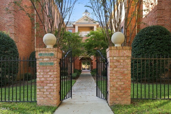 734 W BARBEE CHAPEL RD # 734, CHAPEL HILL, NC 27517 - Image 5c04ce9cd3ed7d3144d259f68b7be3a5/2170726052