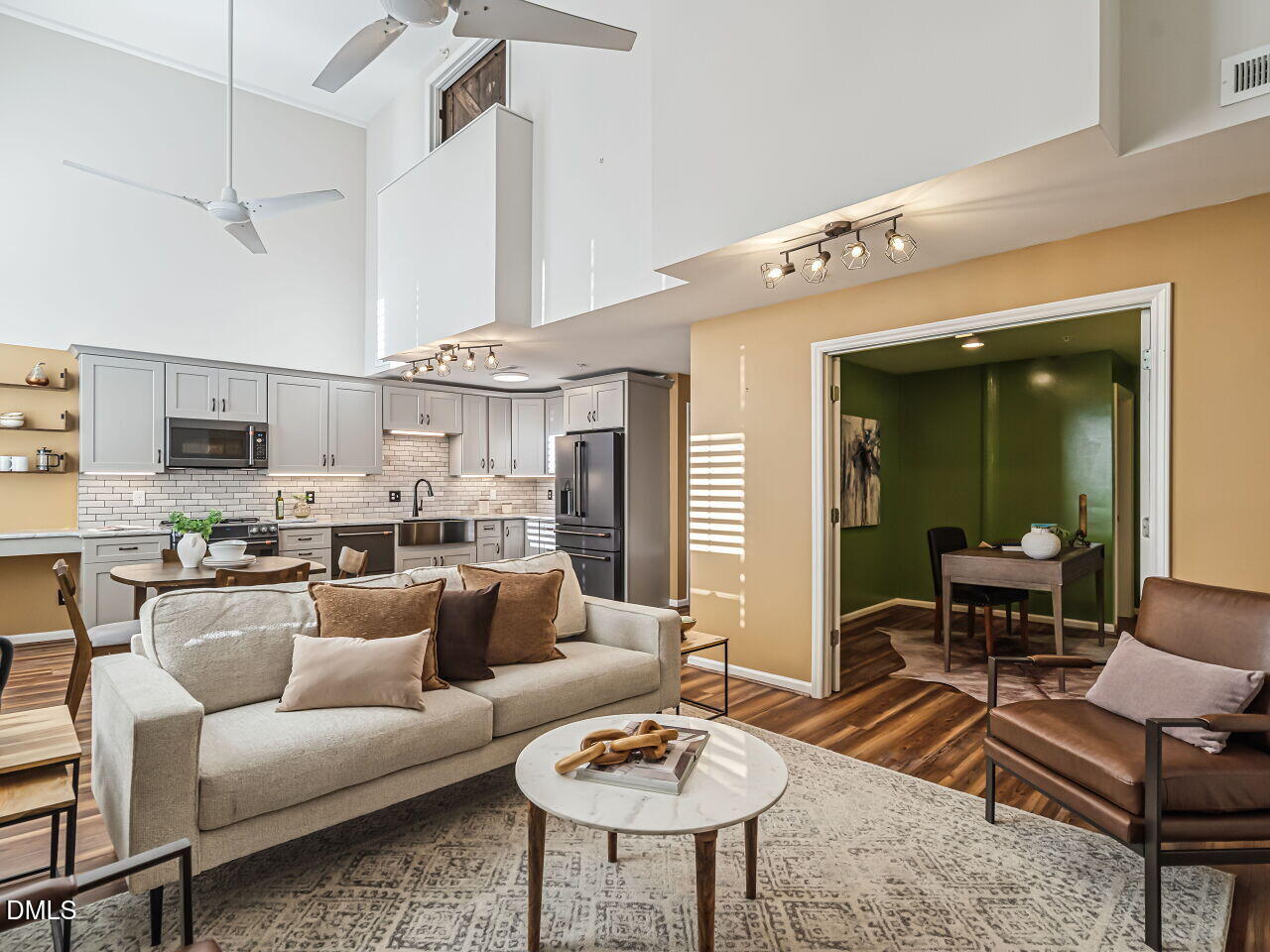 614 Capital Boulevard 222