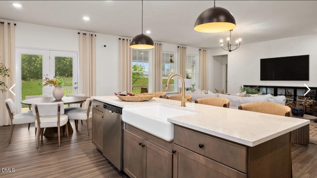 4216 Weavers Pond Drive