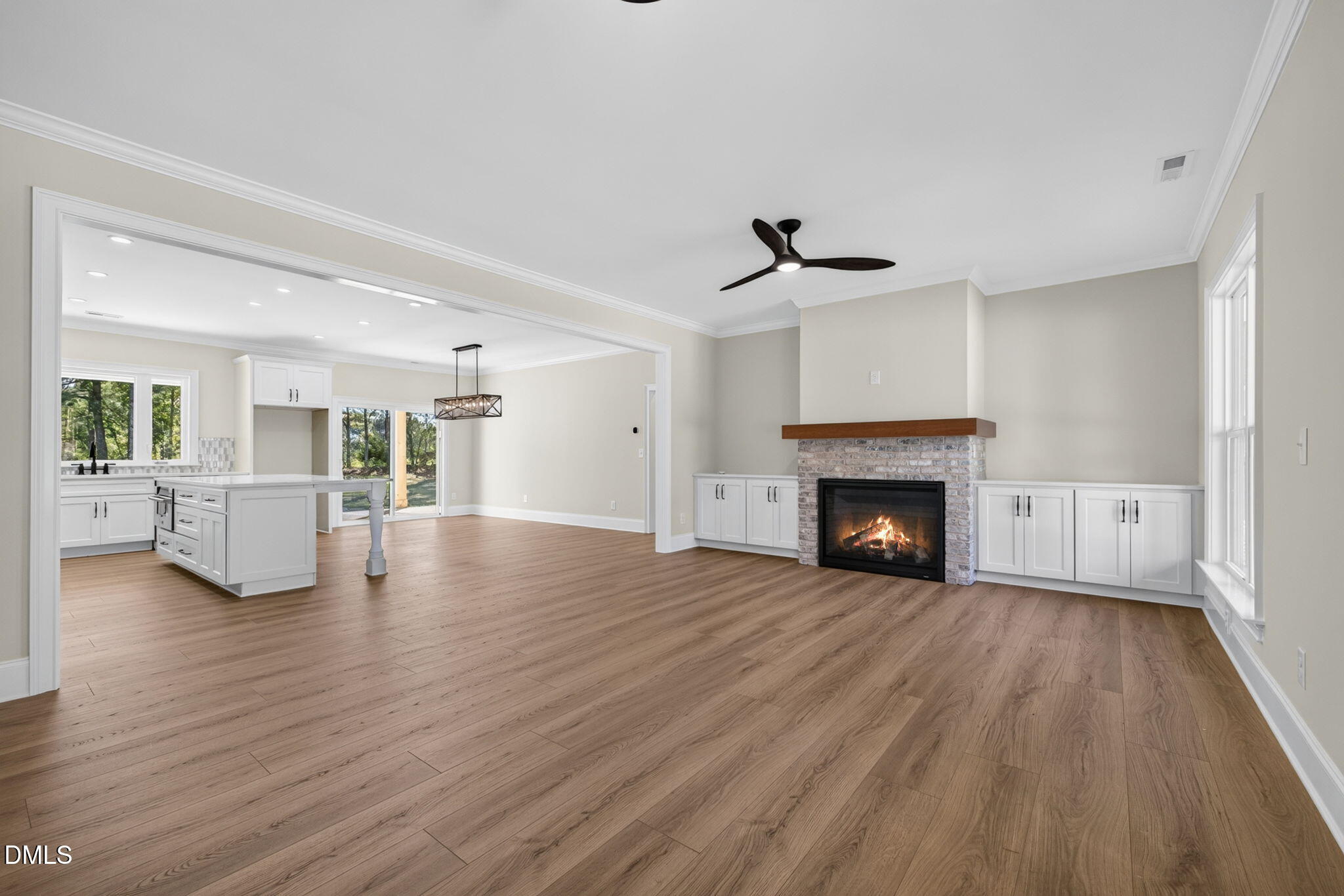 643 Dixon Road