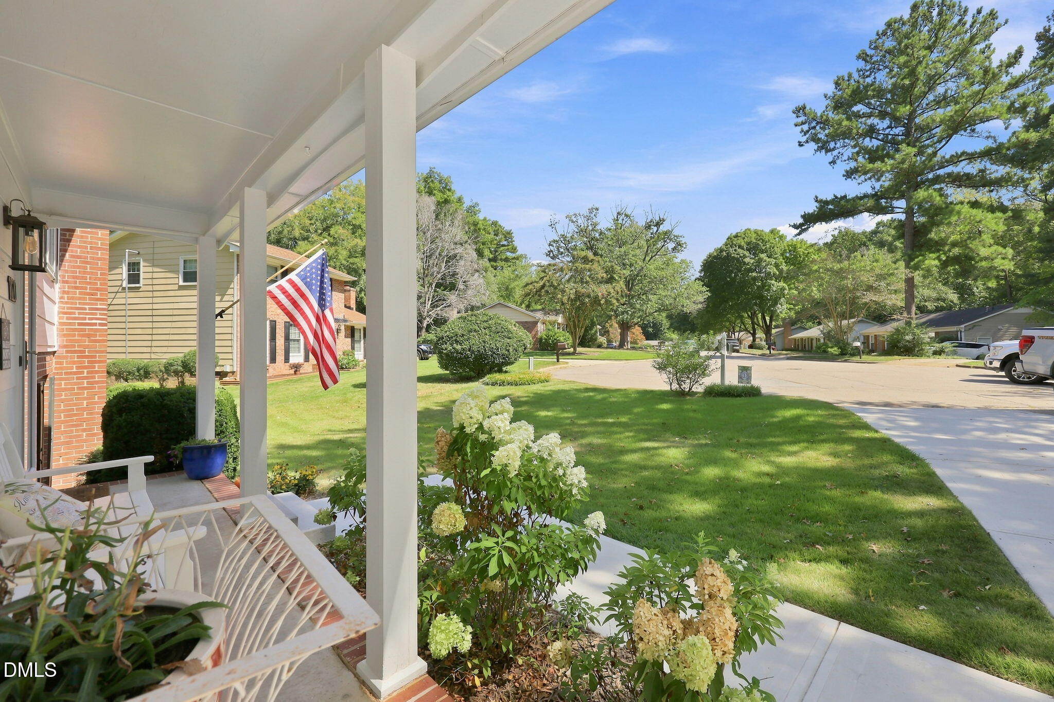 1120 Shetland Court