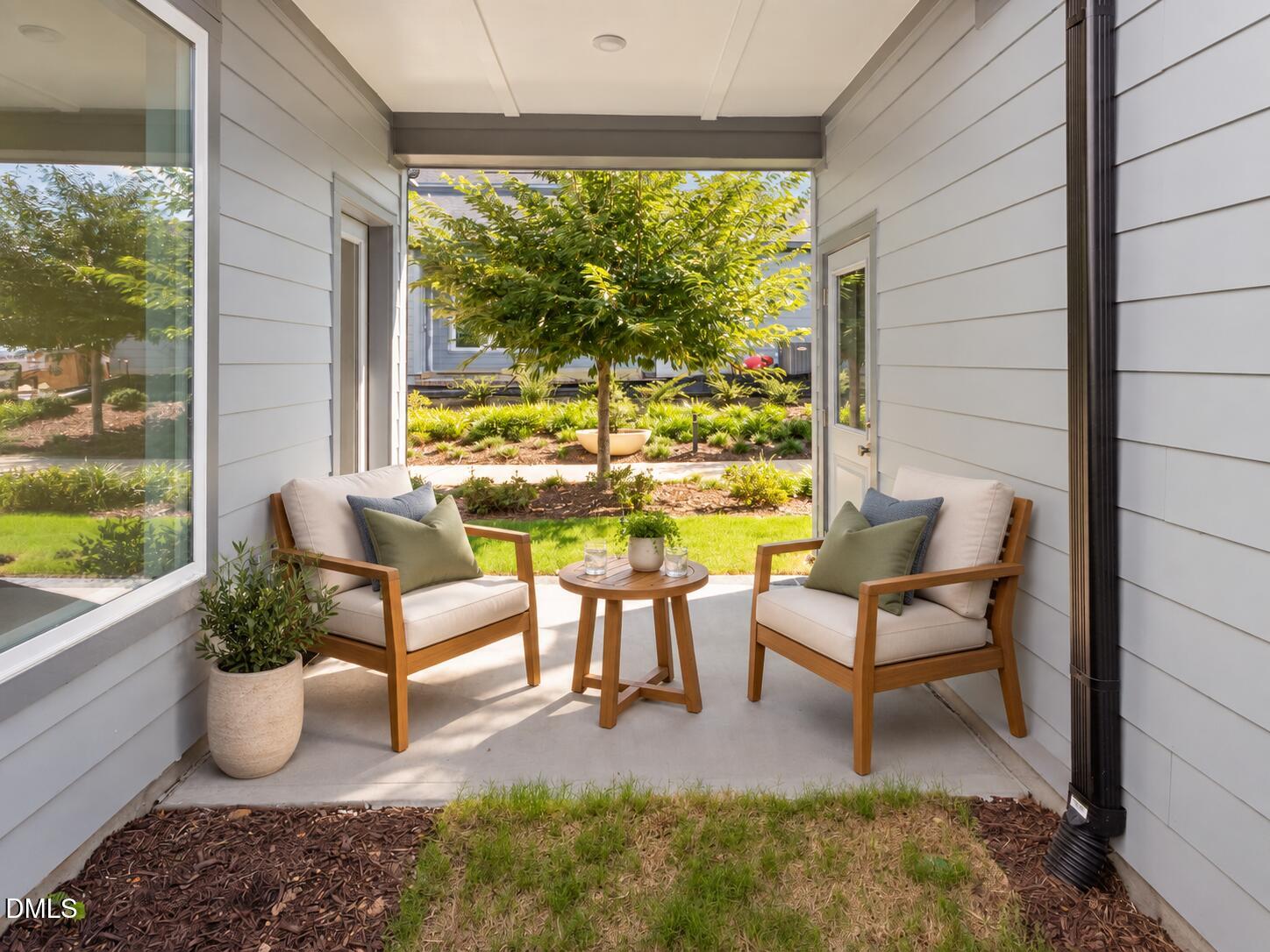 21 Tallgrass Road