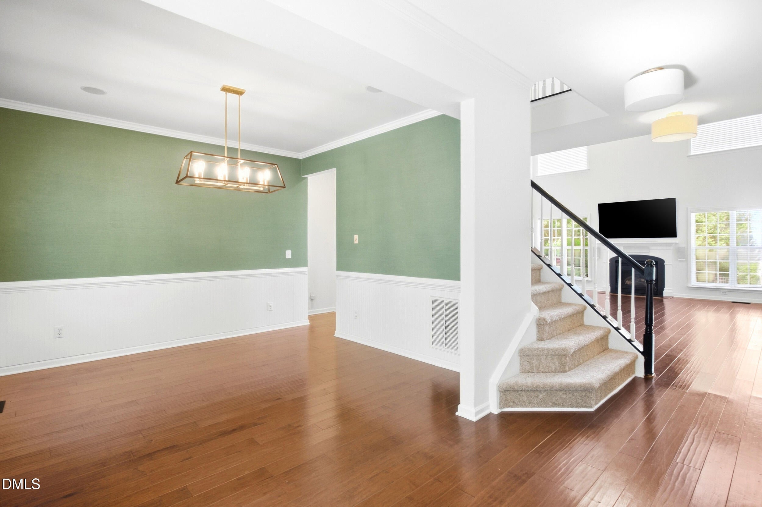 2513 Wyatt Lane
