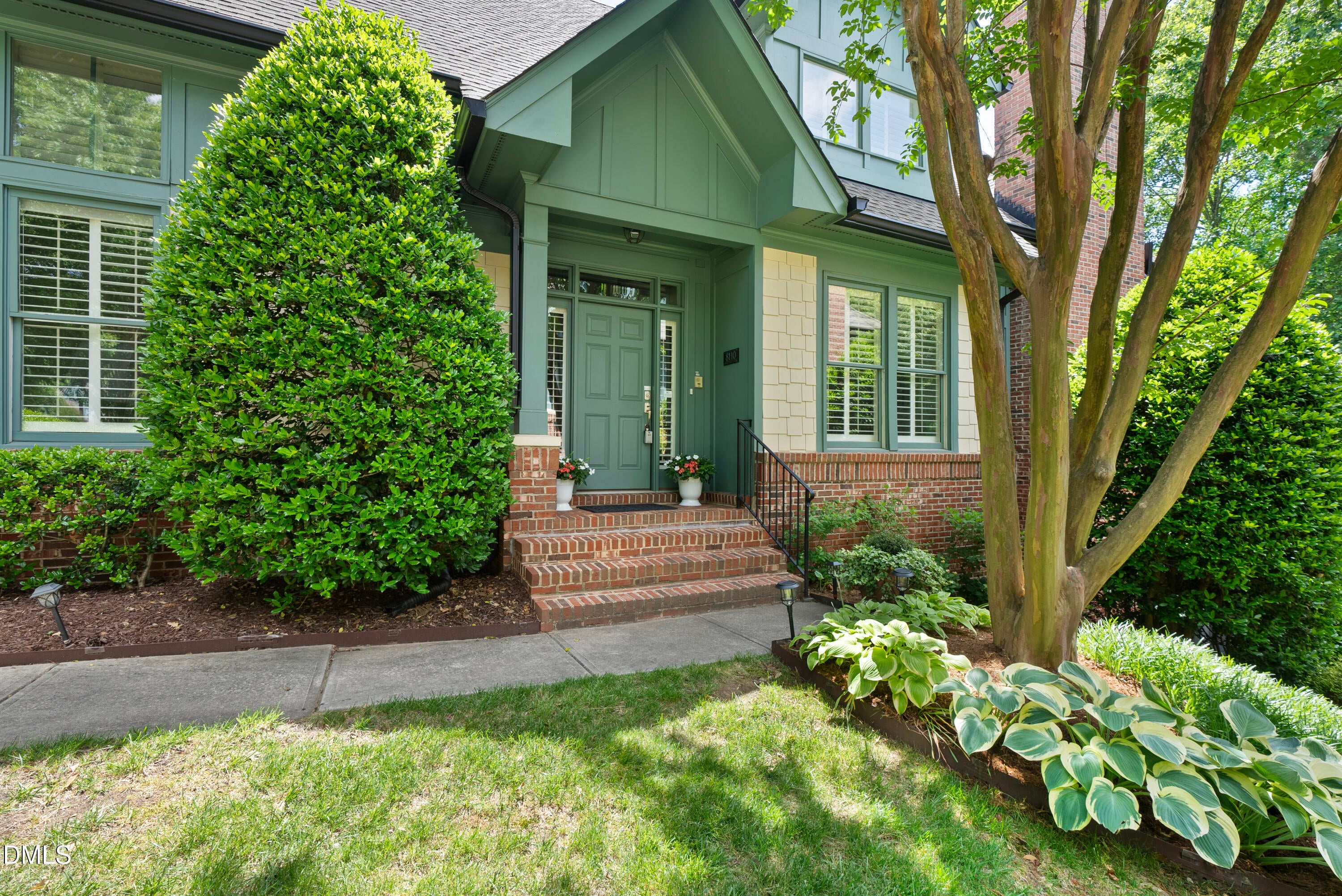 8110 Lloyd Allyns Way