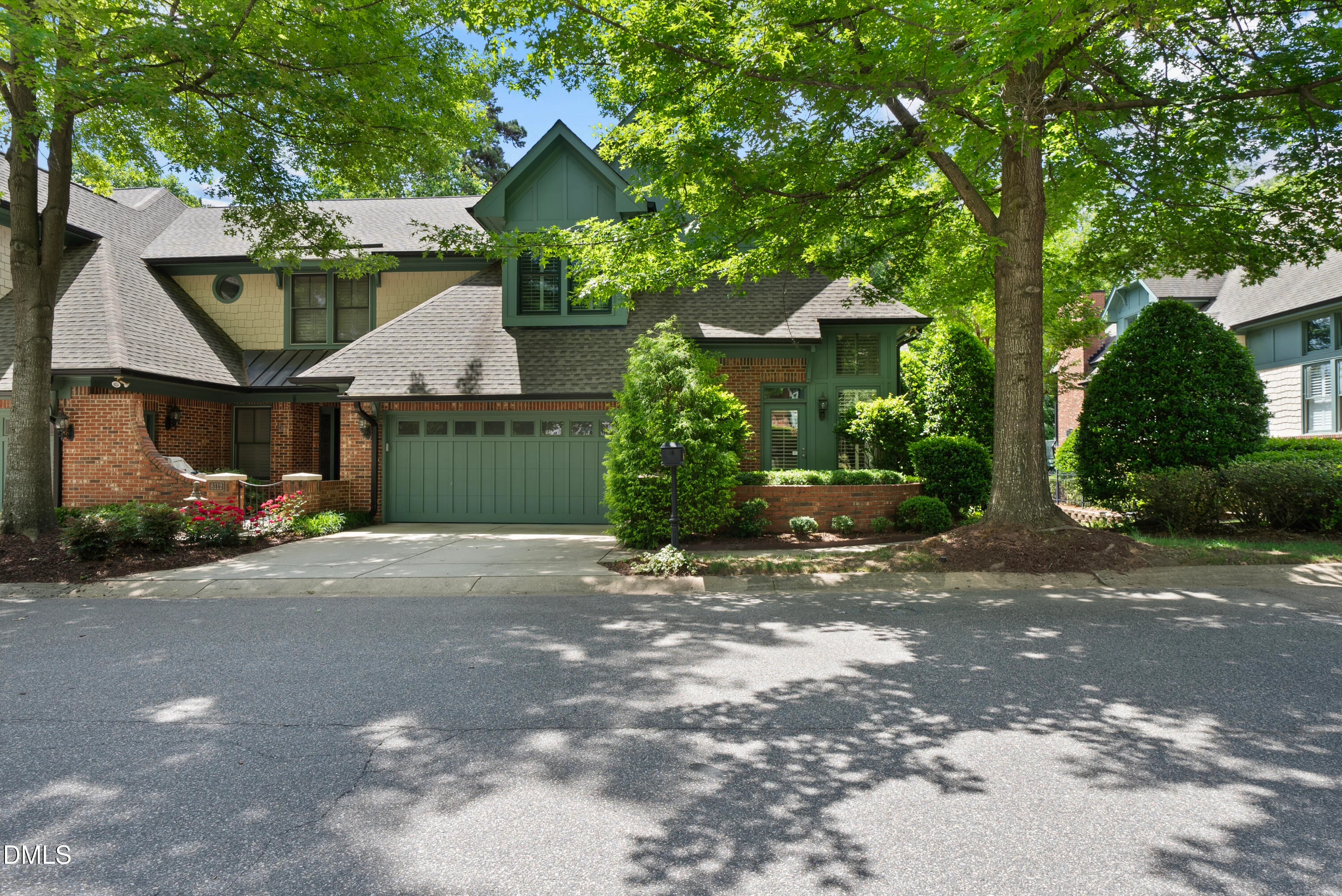 8110 Lloyd Allyns Way
