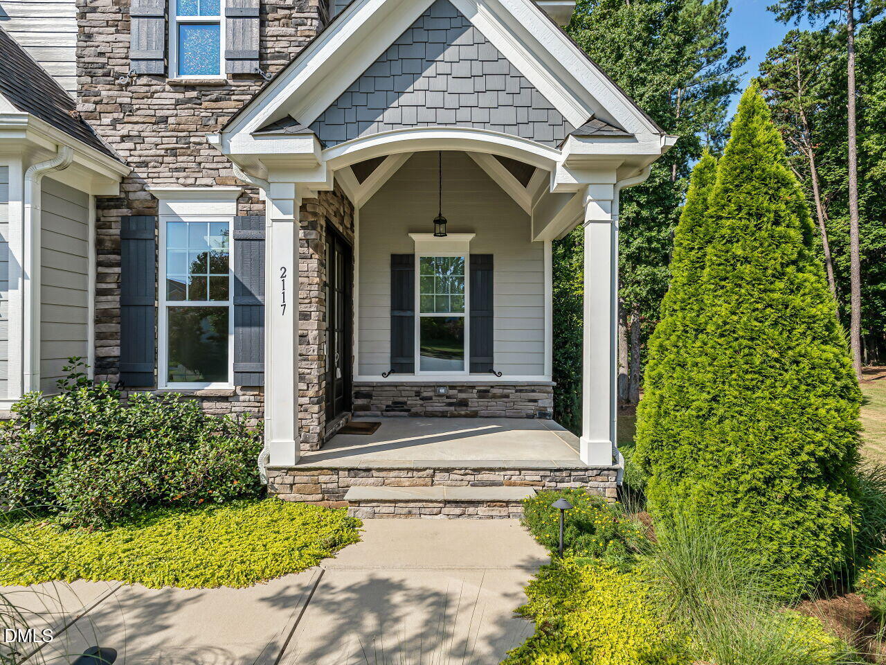 2117 Bee Cave Court