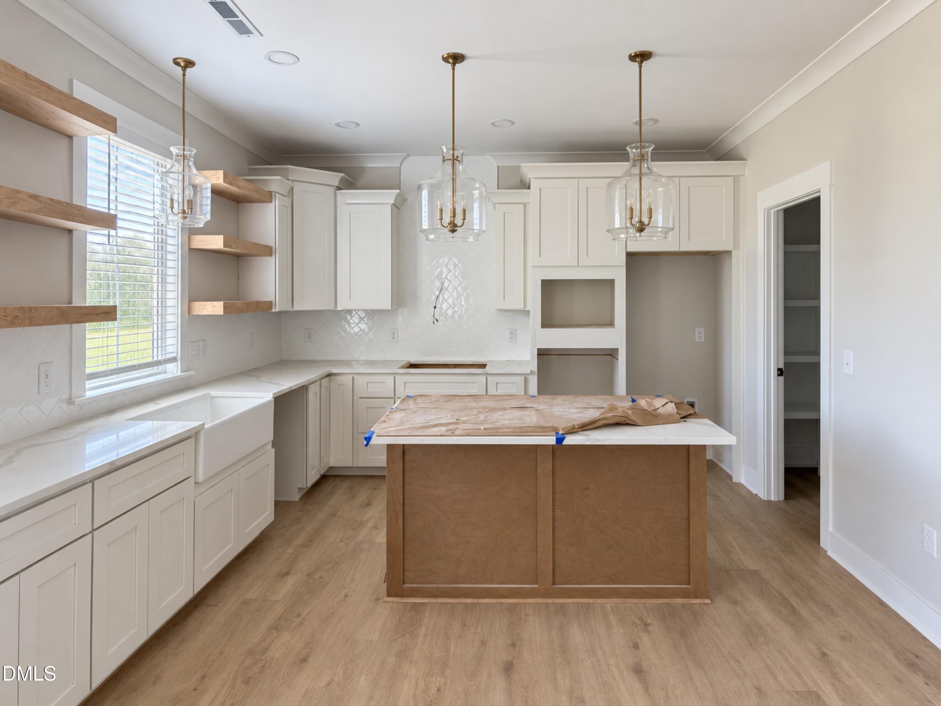 20 Howell Farm Drive (21)