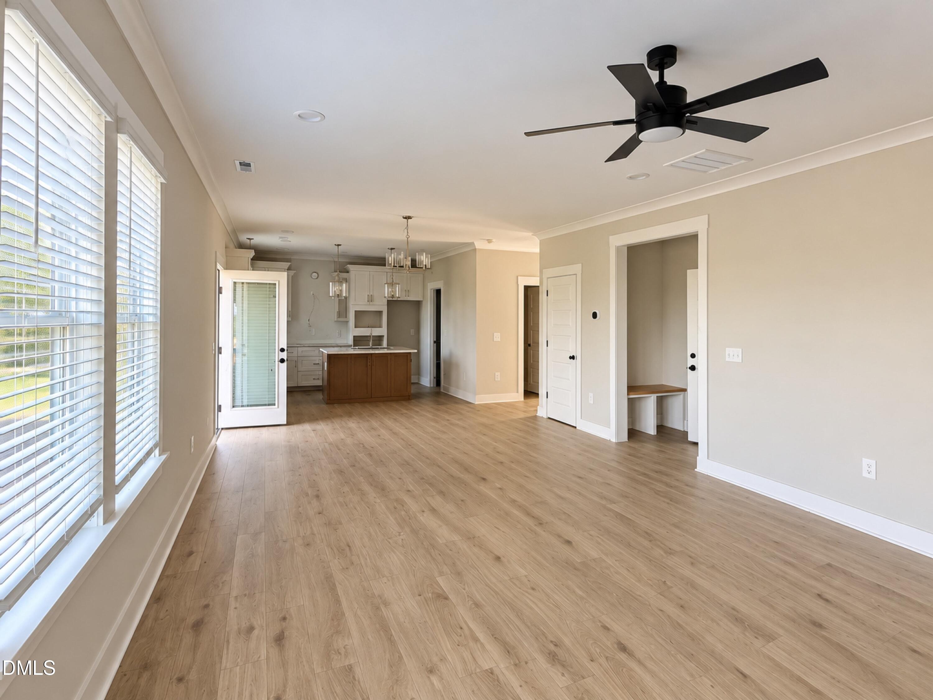 20 Howell Farm Drive (21)