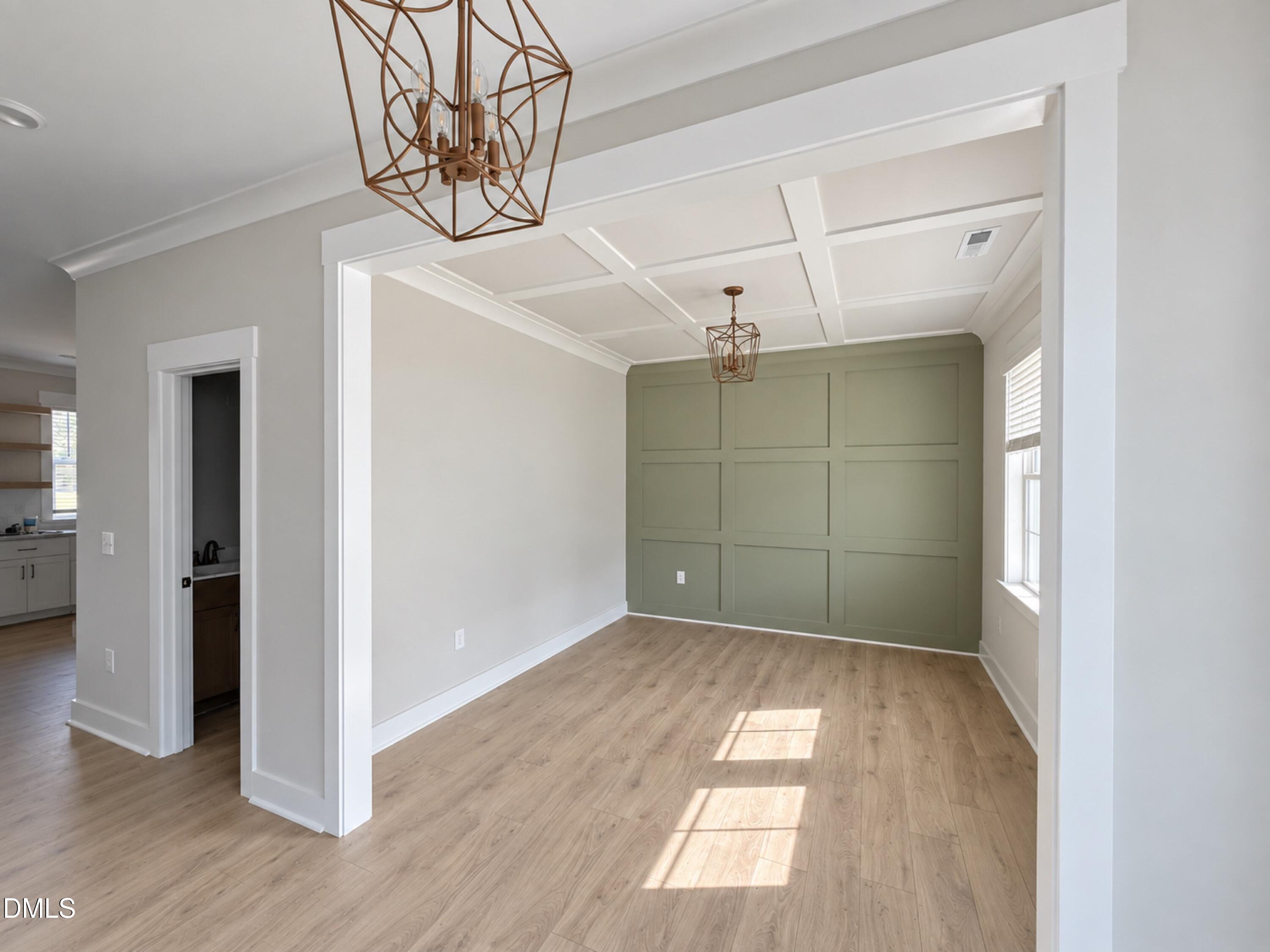 20 Howell Farm Drive (21)