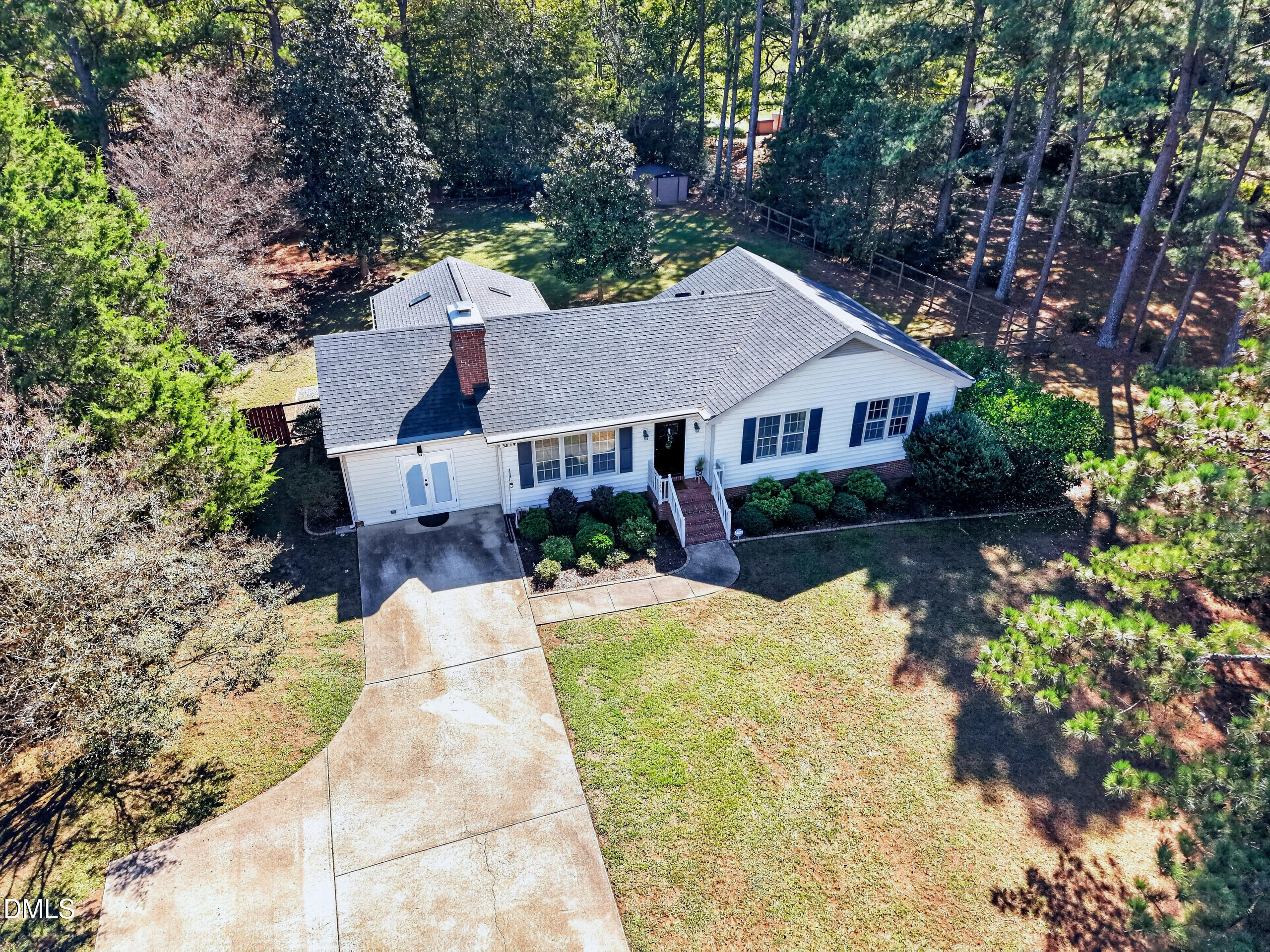 8609 Manns Loop Road
