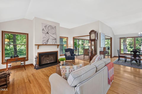 Photo of 510 Monroe Street, Chapel Hill, NC 27516 (MLS # 10193199)