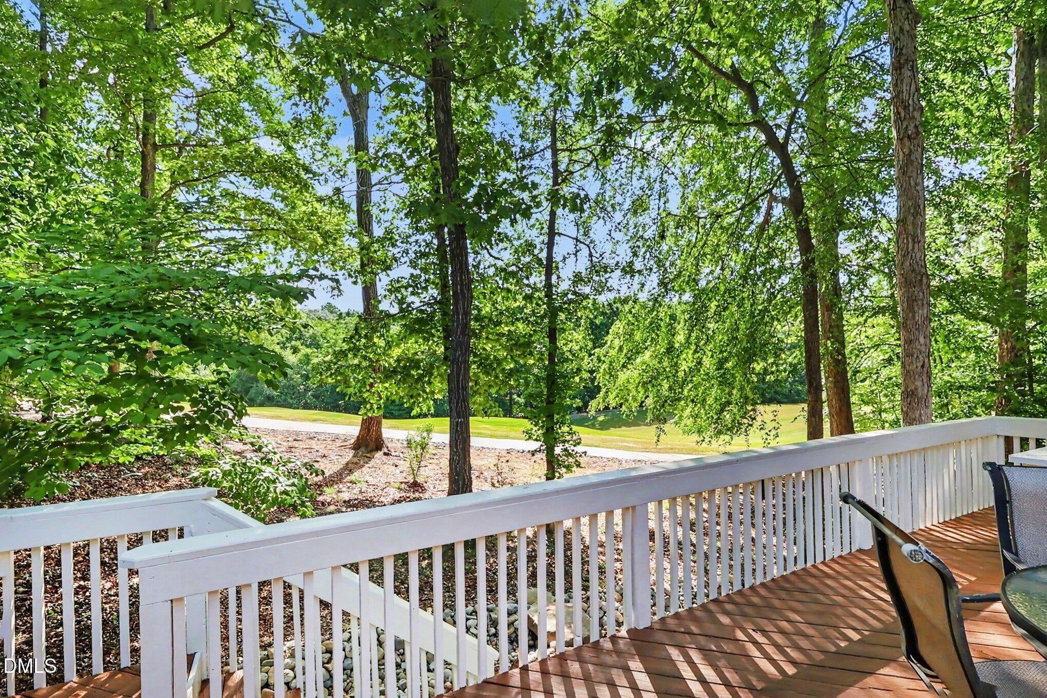 1224 E Pointe Drive