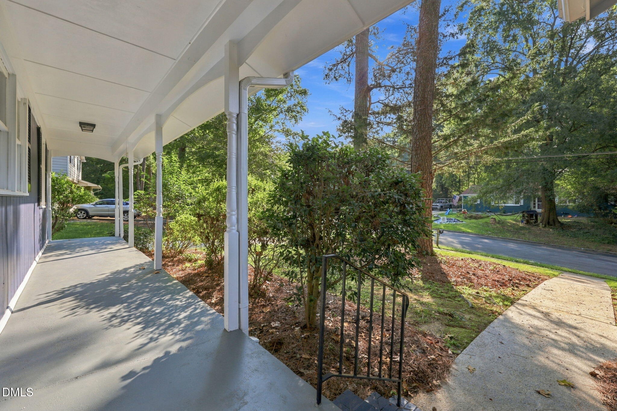 404 Longleaf Drive
