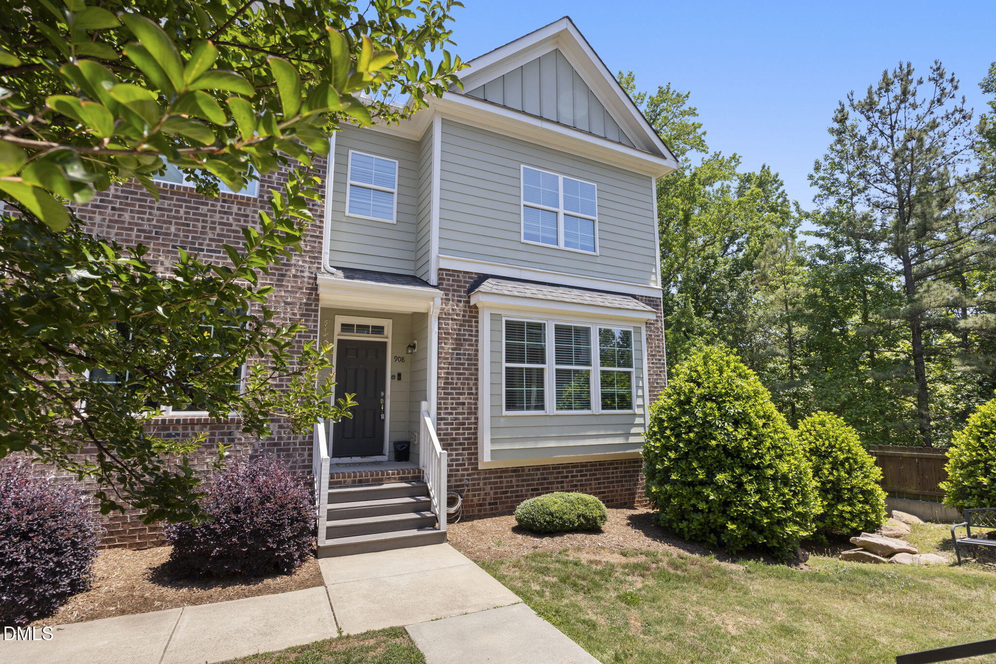 908 Laurel Gate Drive