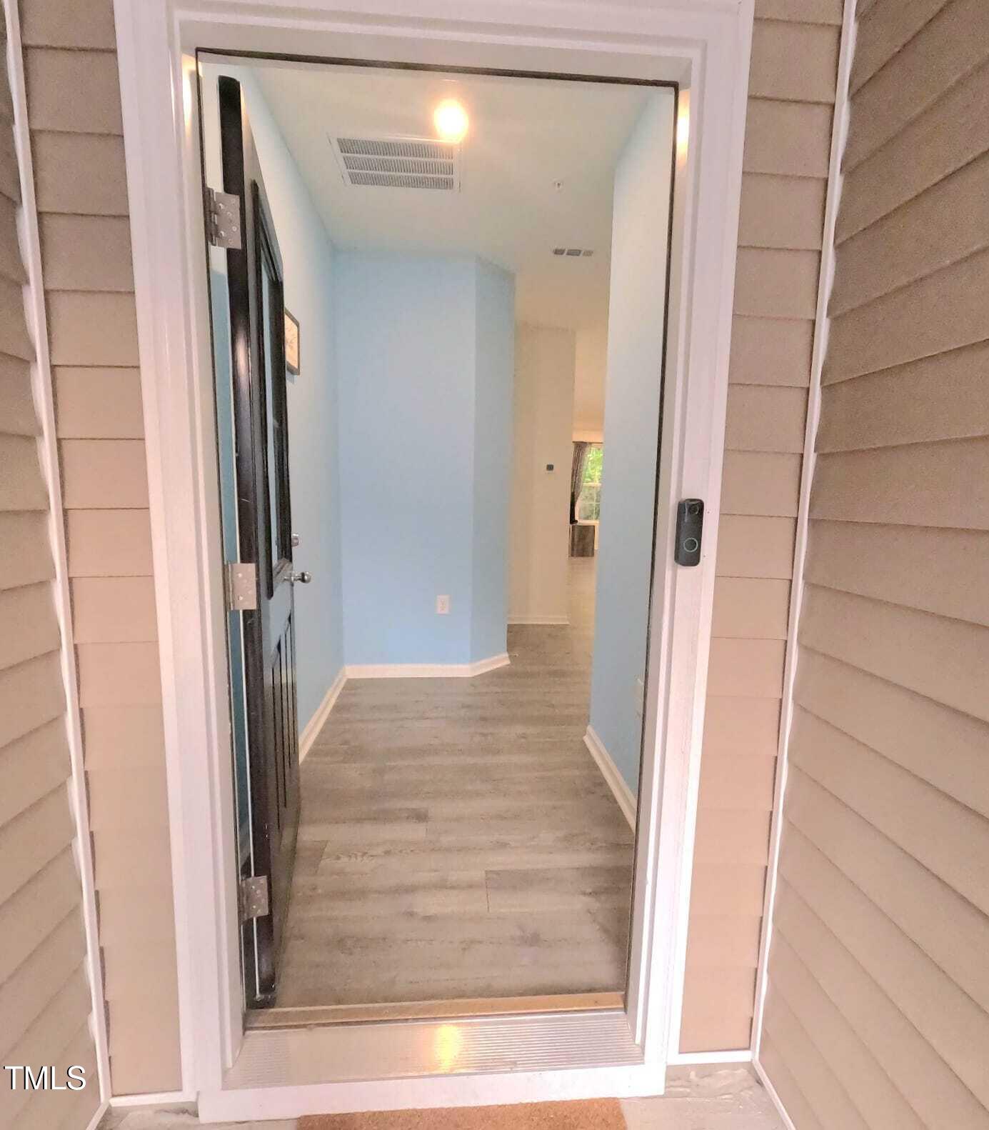 1240 Grenshaw Drive