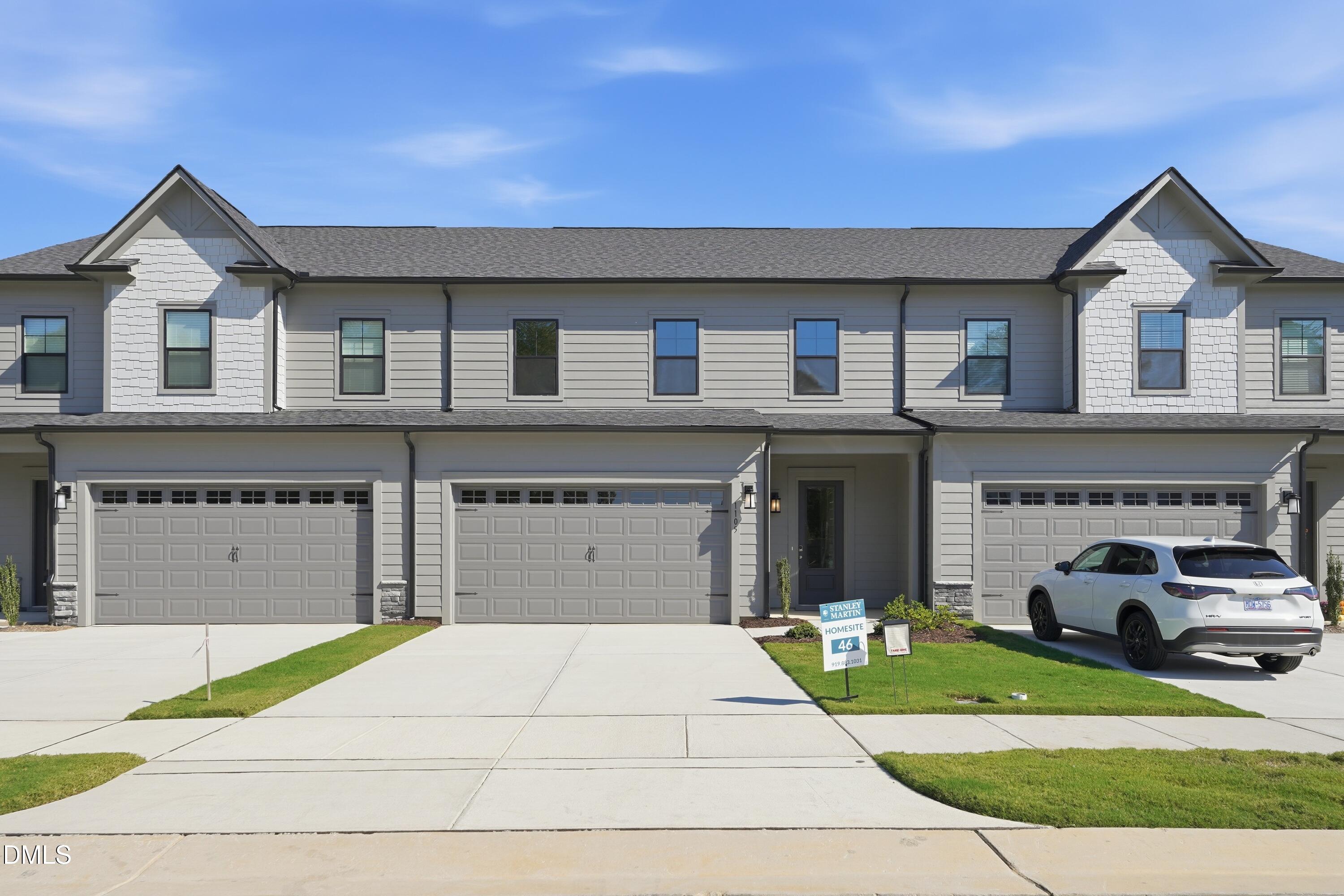 1105 Palisade Bluff Lane