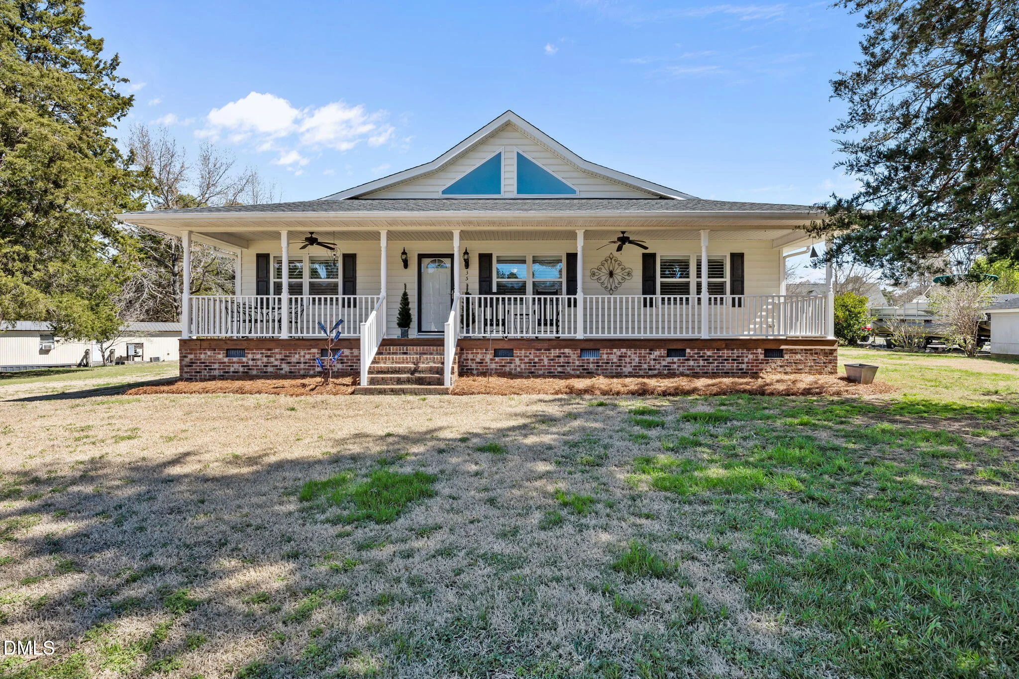 35 Hummingbird Lane