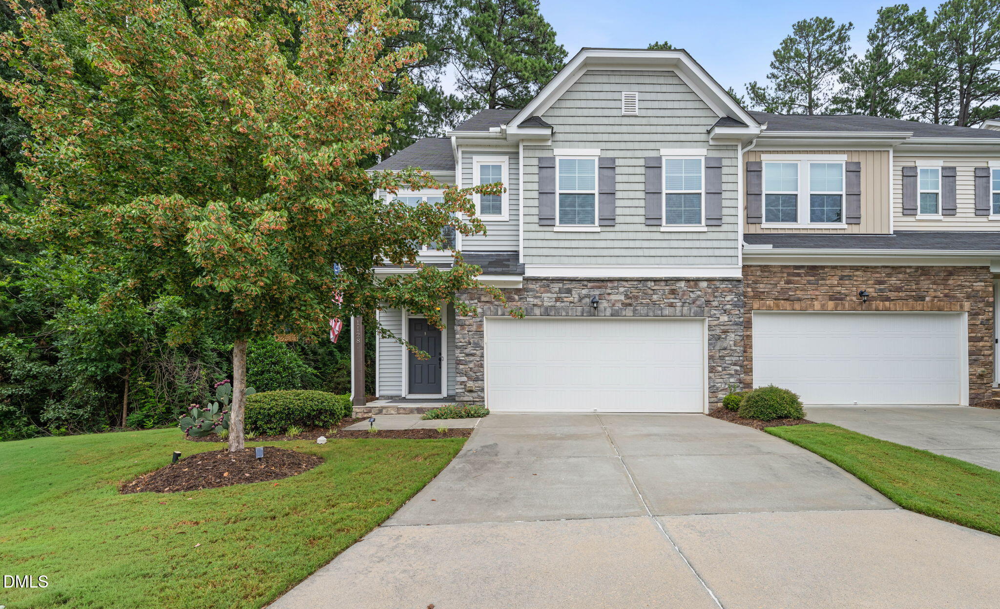 1128 Southpoint Trail