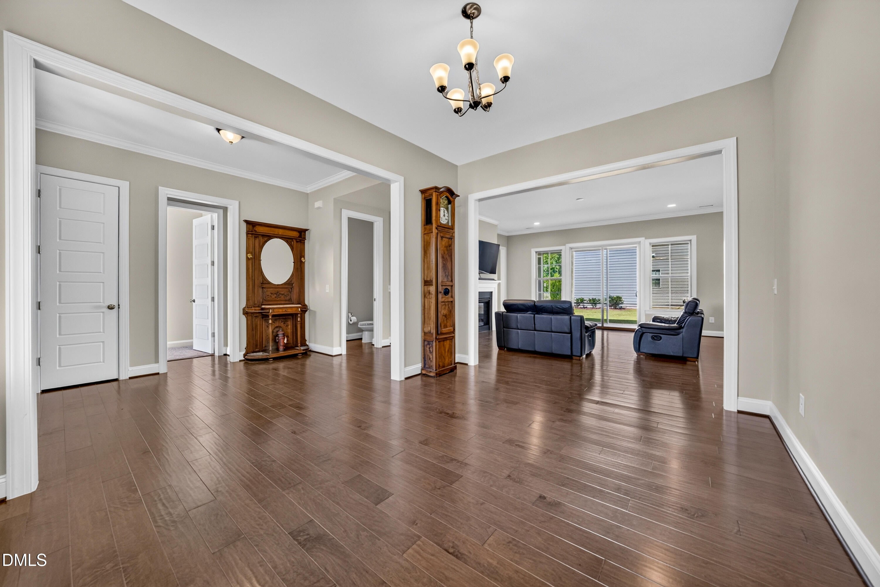 1016 Ashcliff Lane