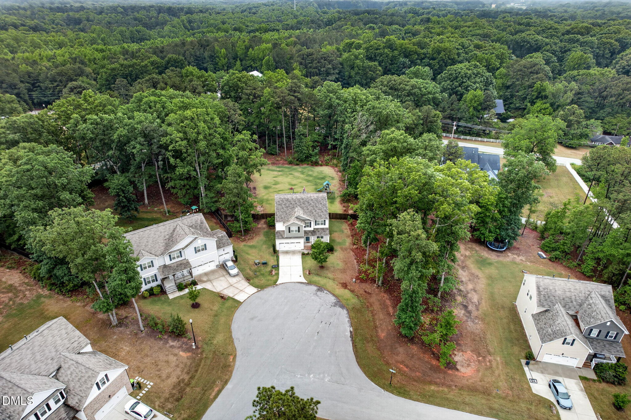 8600 Deep Elm Drive