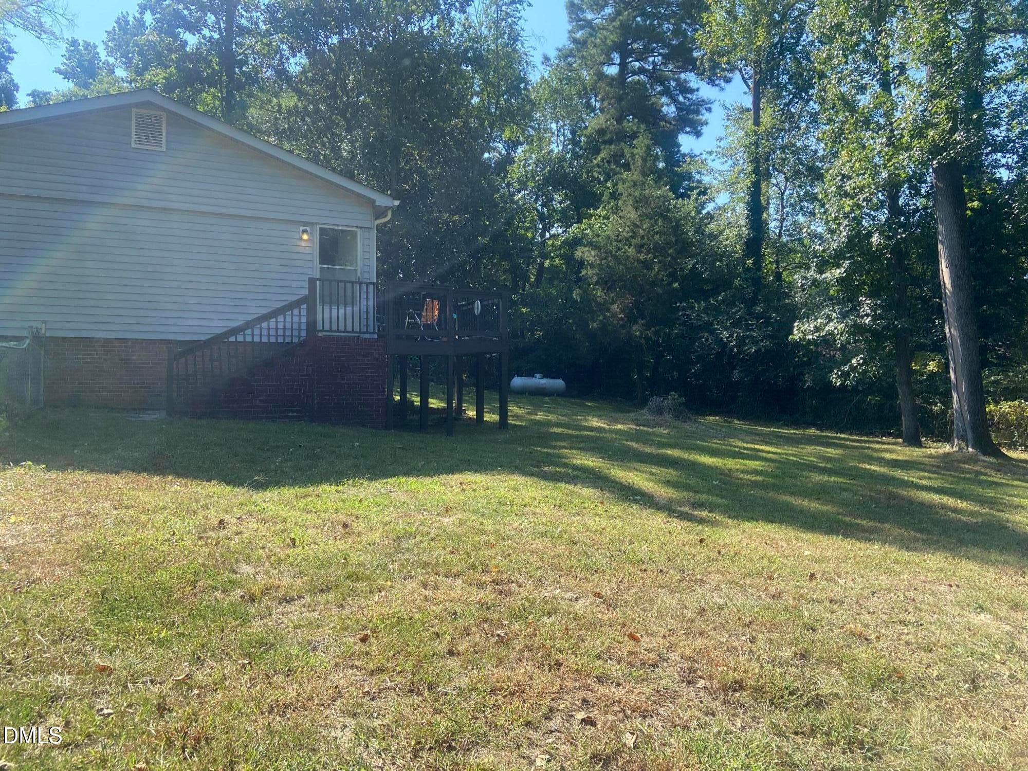 7229 Bentley Circle