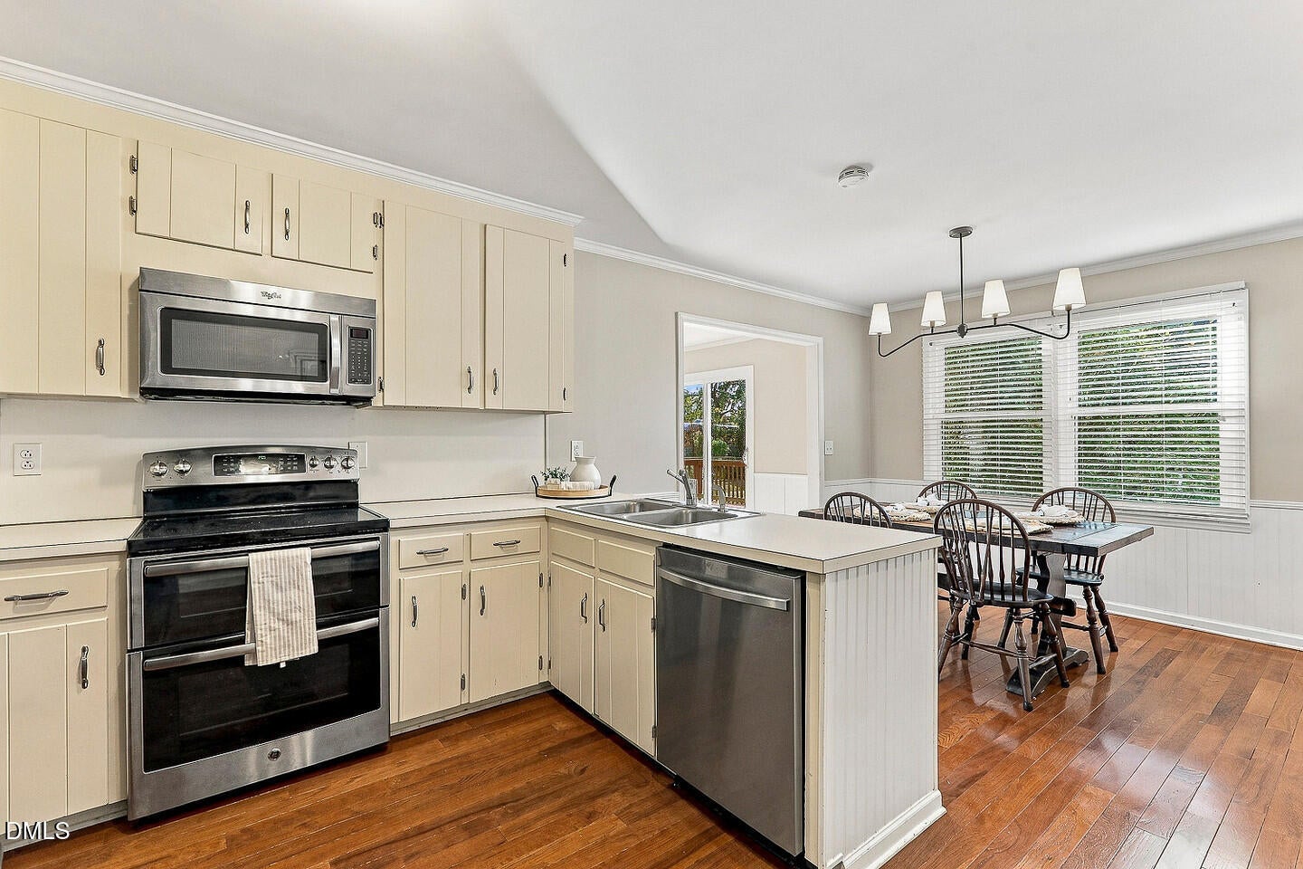 5909 Burt Road