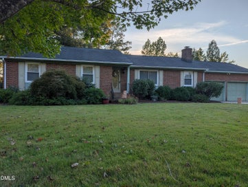4719 Lakeview Road Elm City NC 27822