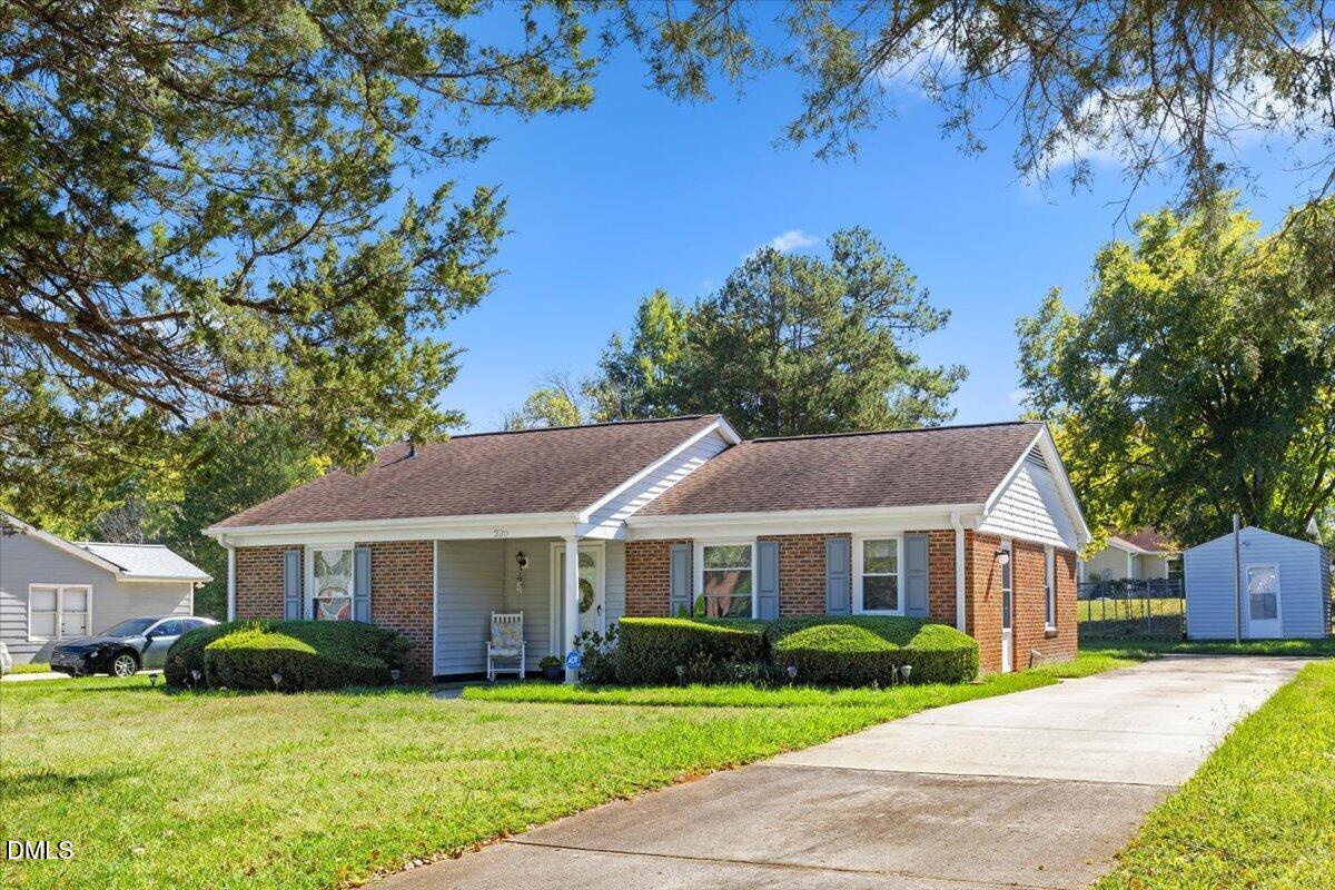 208 Overlook Avenue
