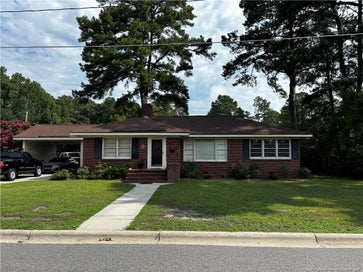 704 W 27th Street Lumberton NC 28358