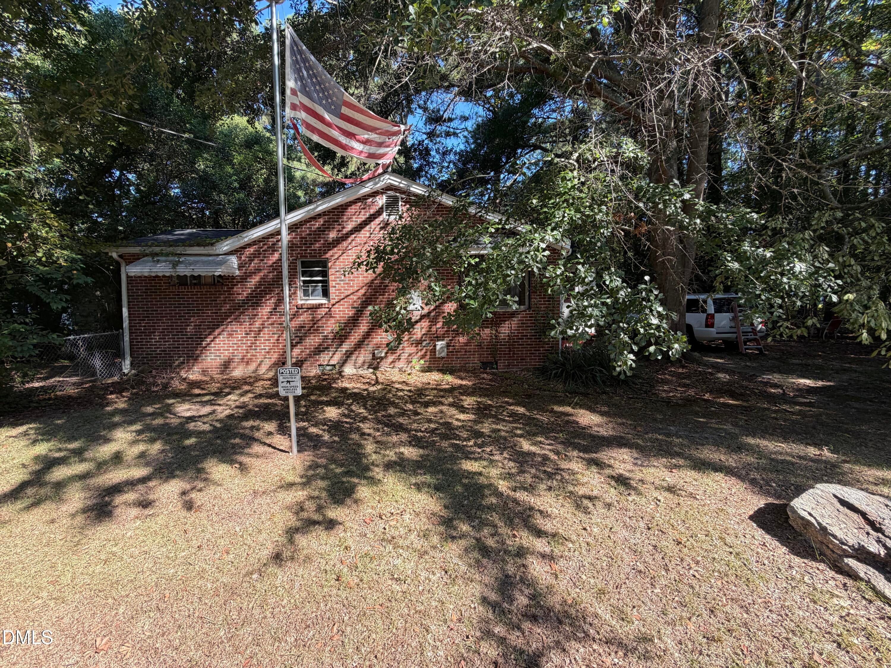 1502 Axum Road